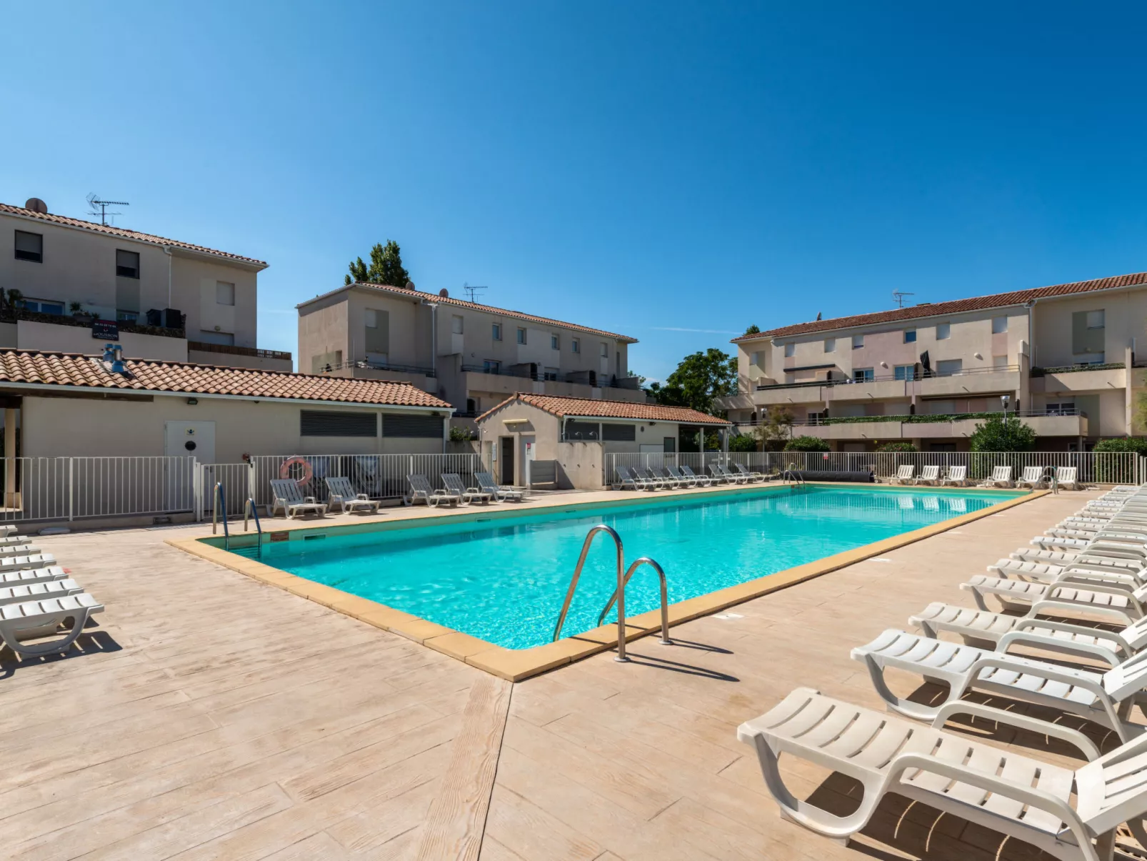 Cap Camargue A N 14 - 2P4