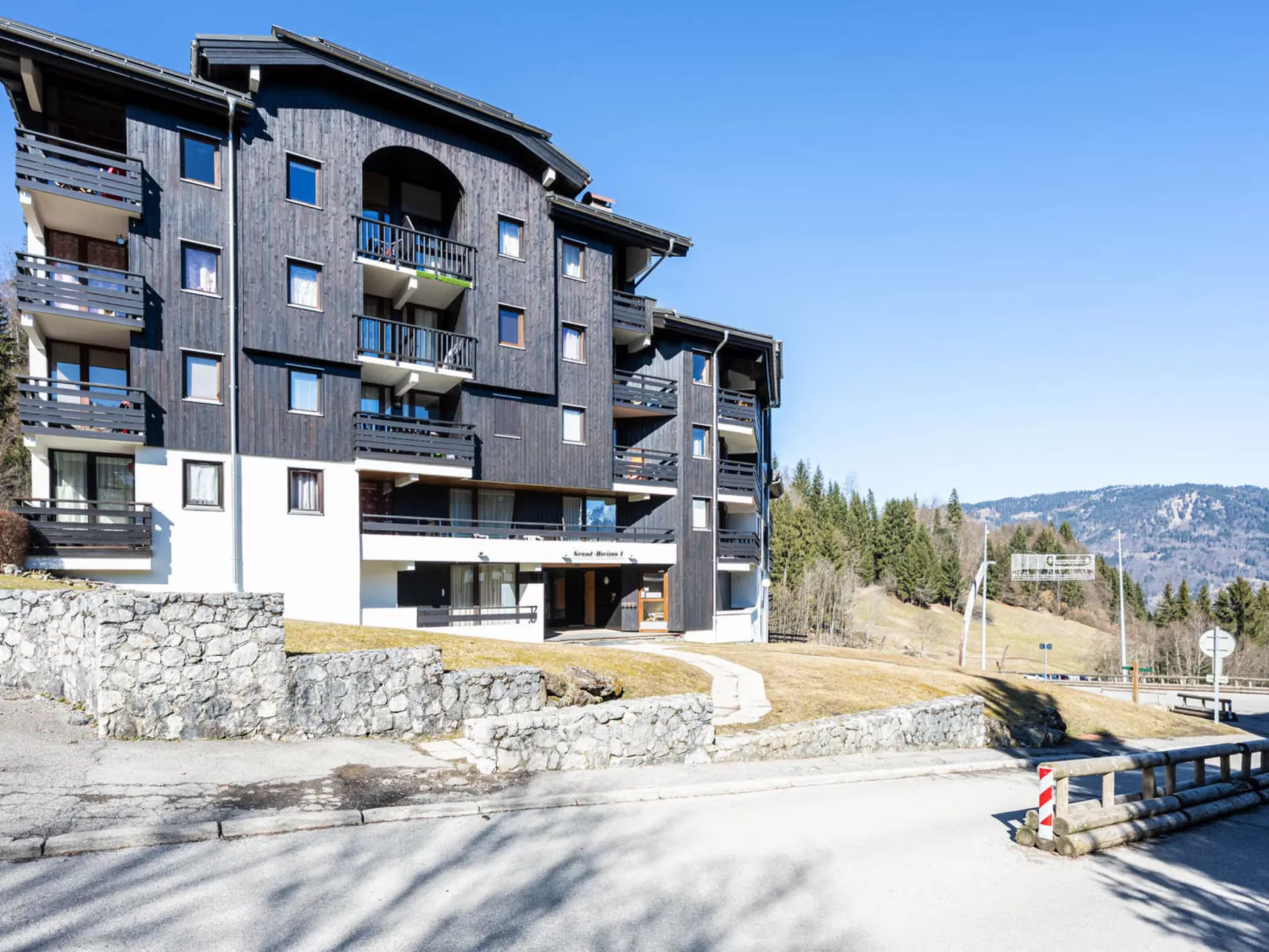 Grand Horizon 1-Buiten