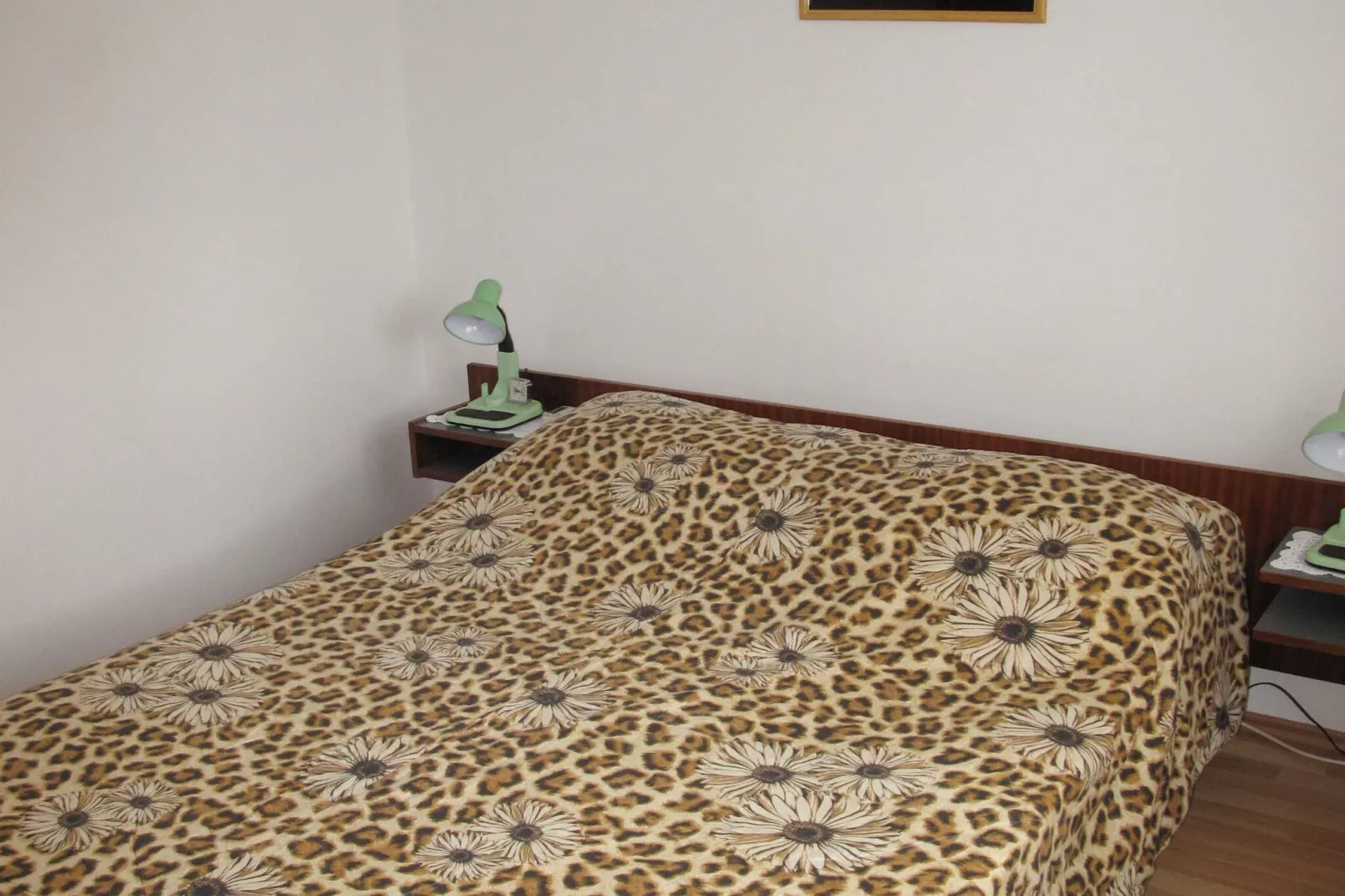 Bright and Modern: Fully Furnished Krk Apartments with Private Parking - Two Bedroom Apartment