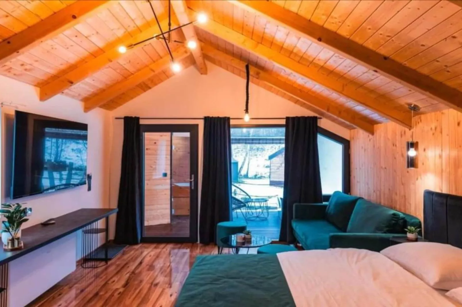 Halicanum Glamping Peaceful Retreat Resort 3