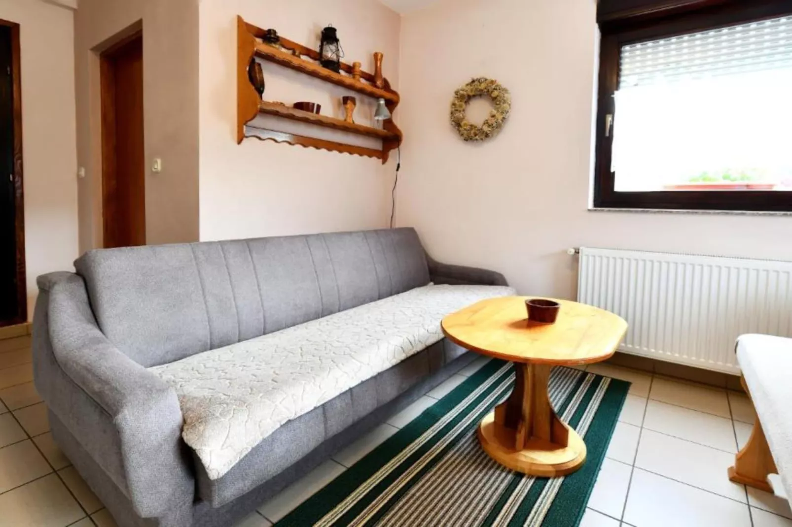 Holiday Apartment Vuković - Three Bedroom Holiday Home With Terrace