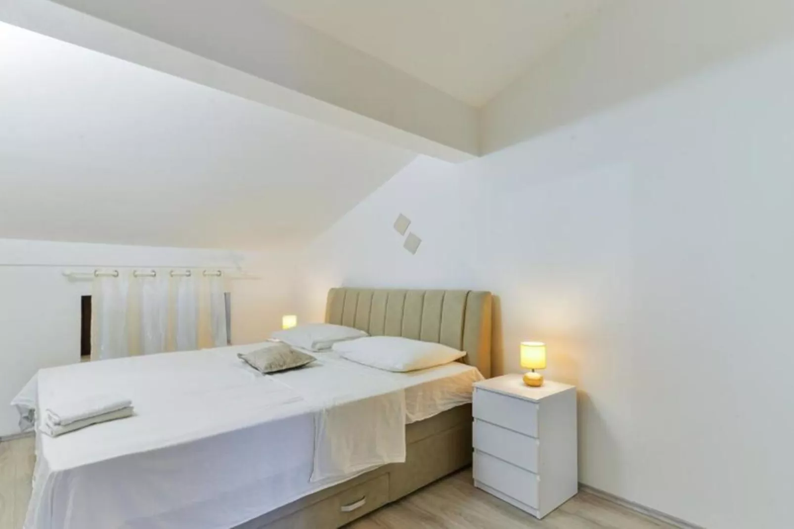 Apartments Franica with Heated Pool and Hot-Tub - Two Bedroom Apartment with Balcony