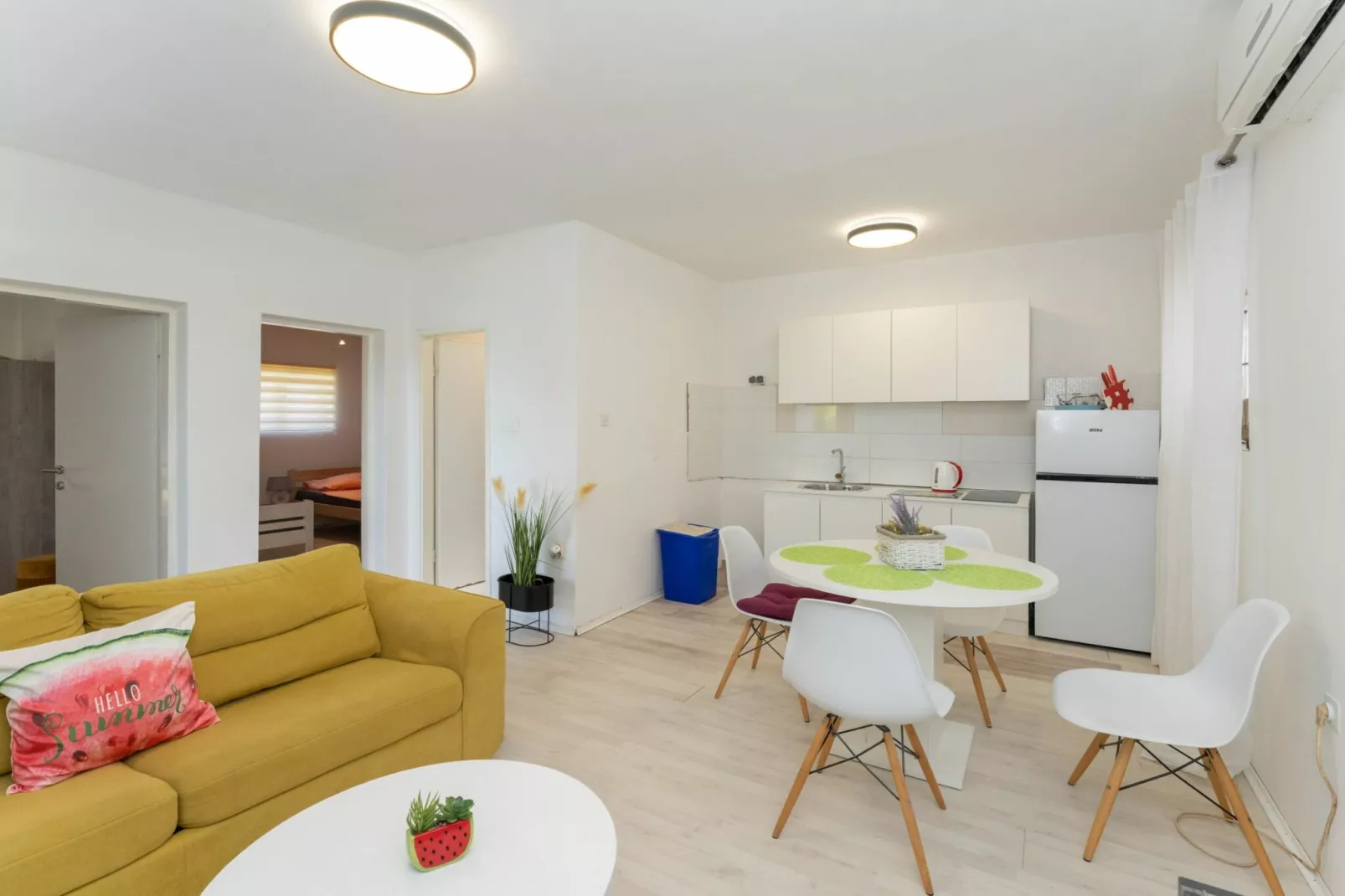 Holiday Home Sanda - Four Bedroom Holiday Home with Terrace