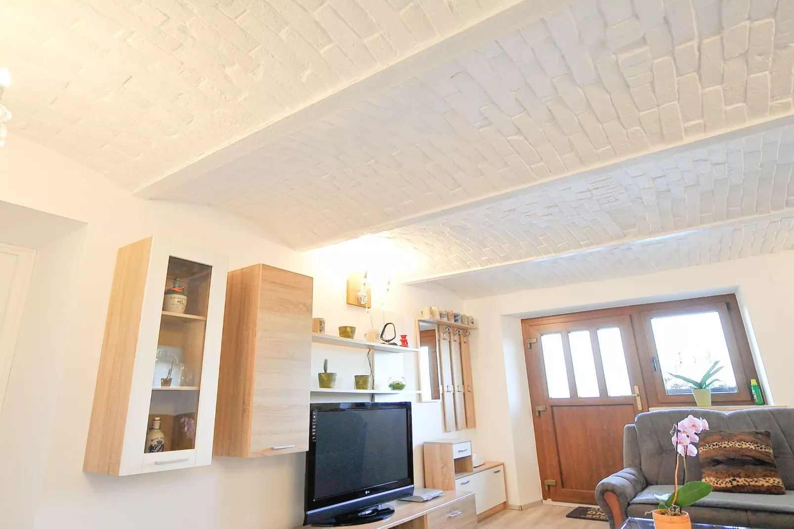 Relax and Rustic Apartments with Terrace - Classic One Bedroom Apartment with Terrace (owner Silvester)