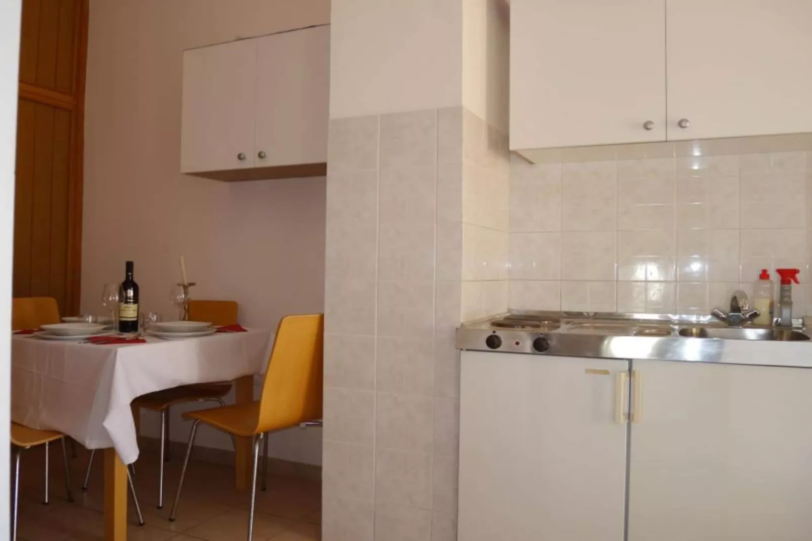 Dugi Rat Seaside Apartments - Two Bedroom Apartment 6