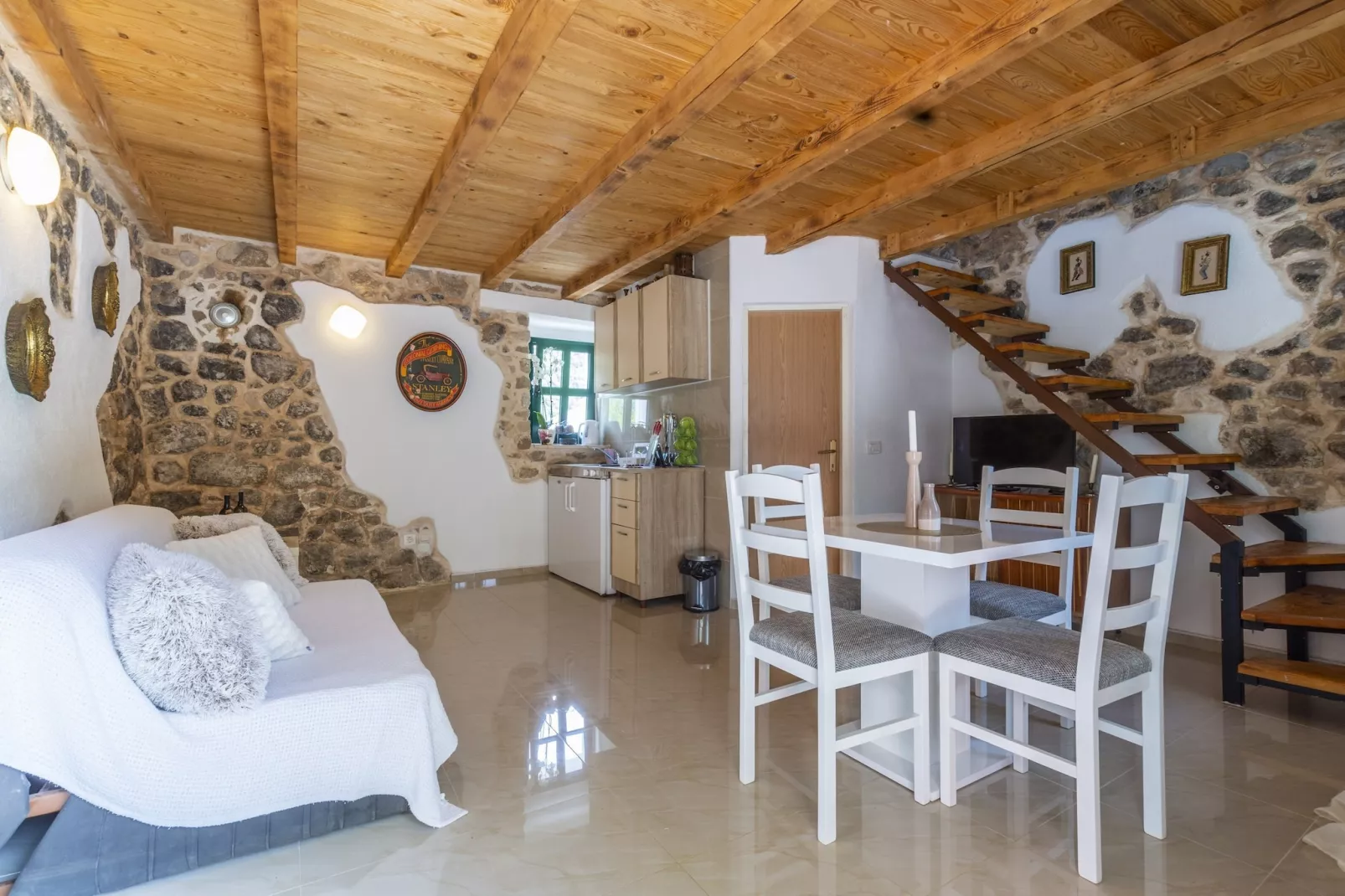 Rustical Resort Kokorići with Shared Outdoor Swimming Pool - One Bedroom Apartment with Terrace