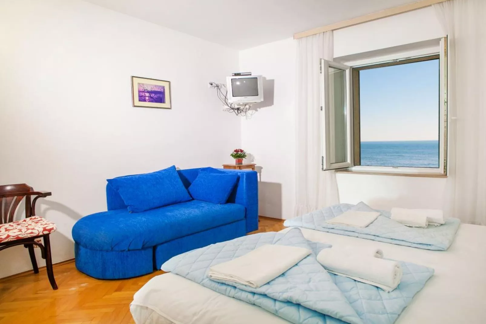 Comfortable Stay with Sea View in Petrovac  - One Bedroom Apartment  3