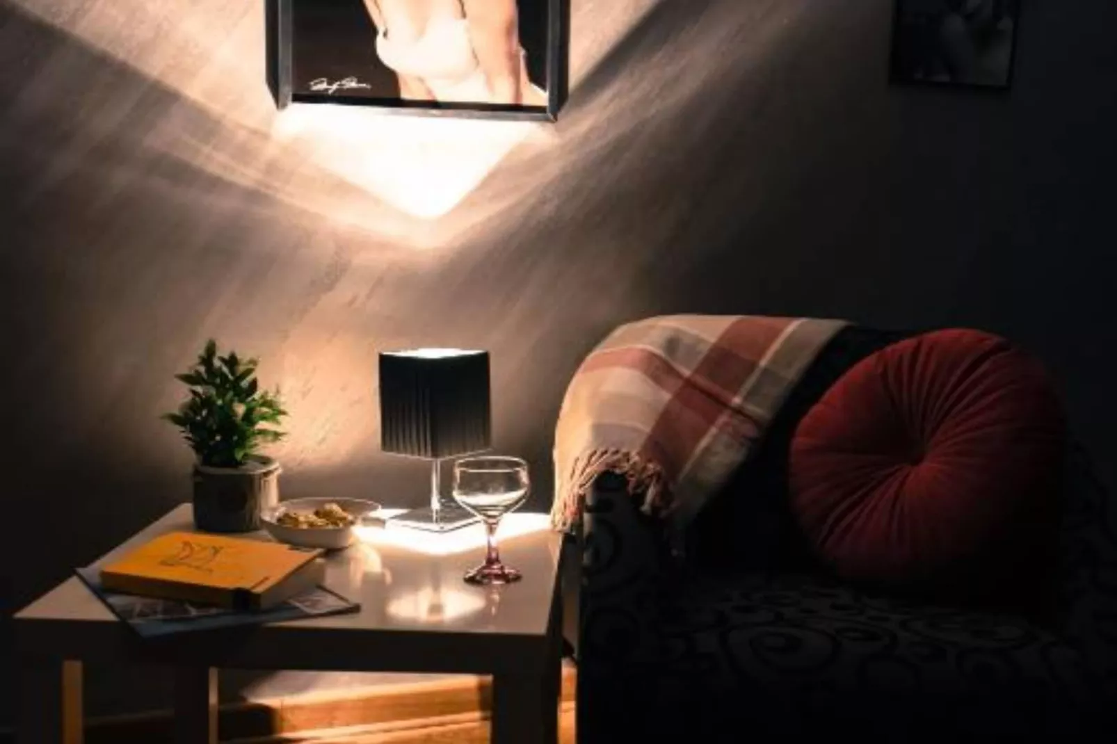 Chic Budva City Retreat - Studio Apartment with Balcony