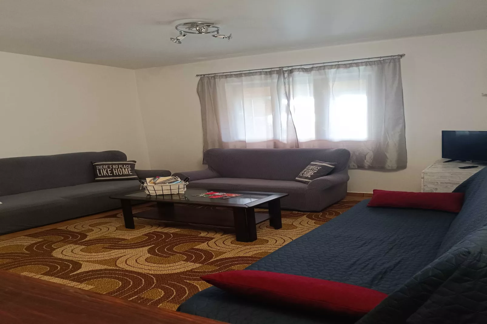Holiday Home Višnja - Two Bedroom Holiday Home with Terrace