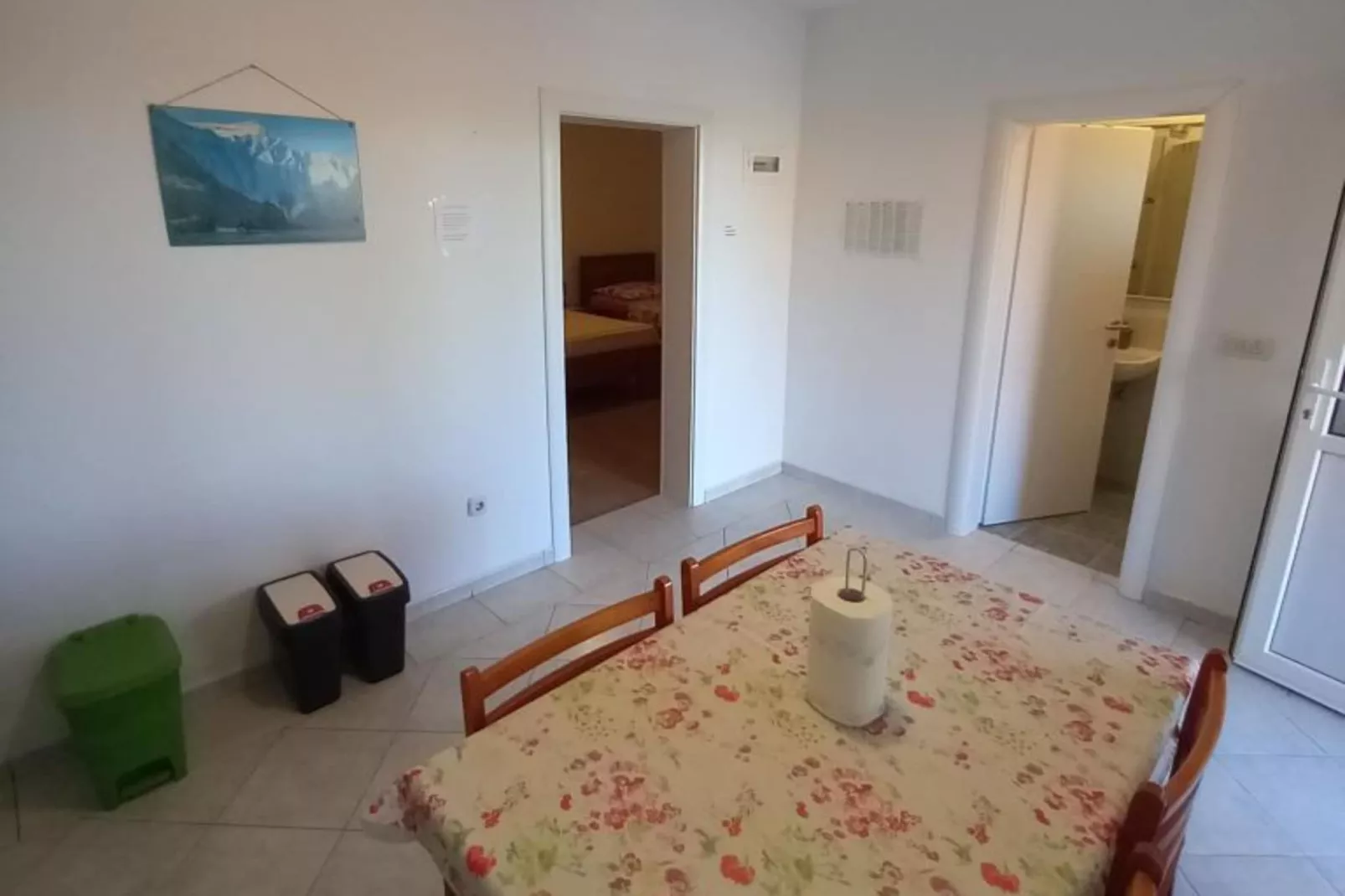 Comfort One Bedroom Apartment with Terrace and Sea view