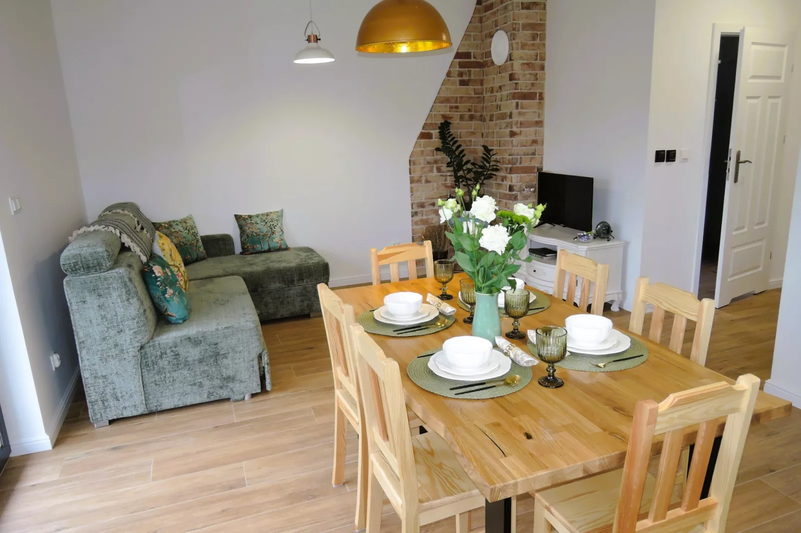 Green Hill Domysłów