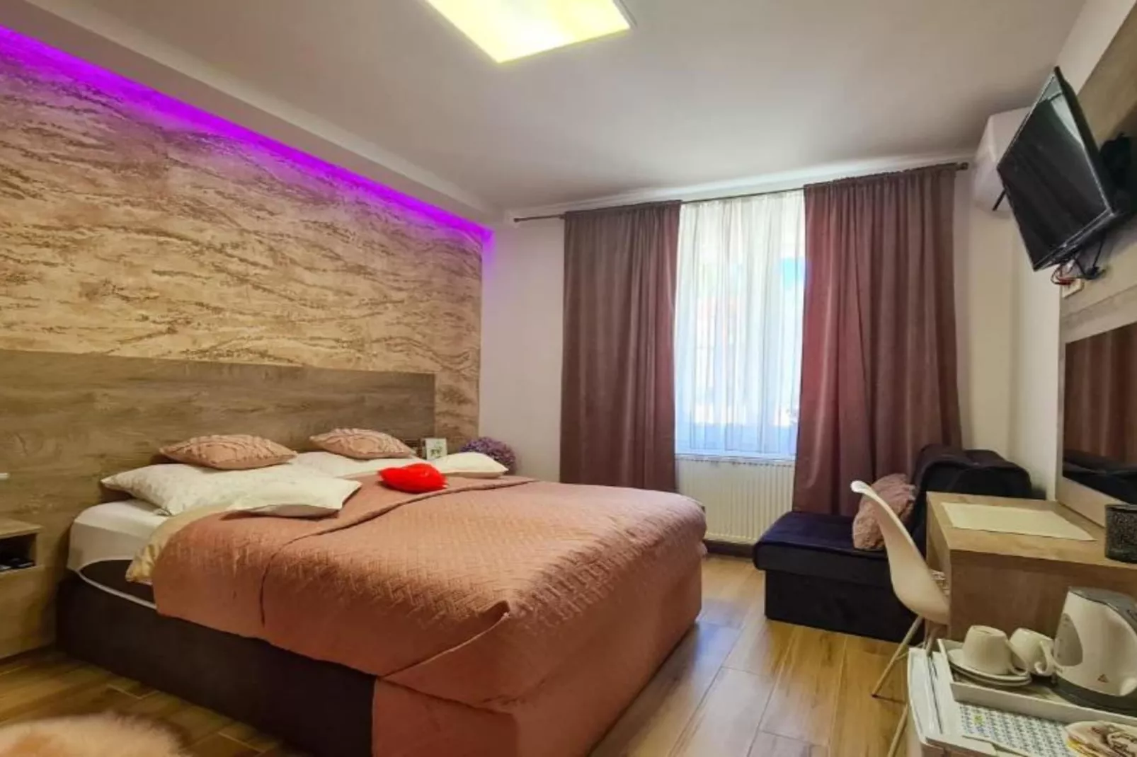 Ginko Rooms - Triple Room With Private Bathroom (A4)