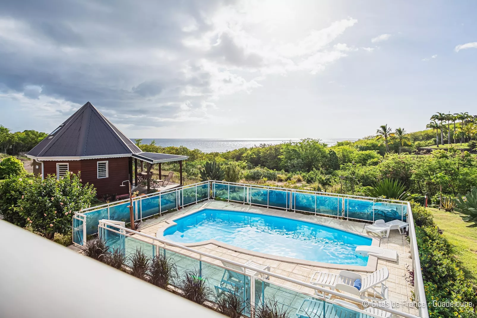 Paradise Bay Bungalow cosy bord de mer et piscine