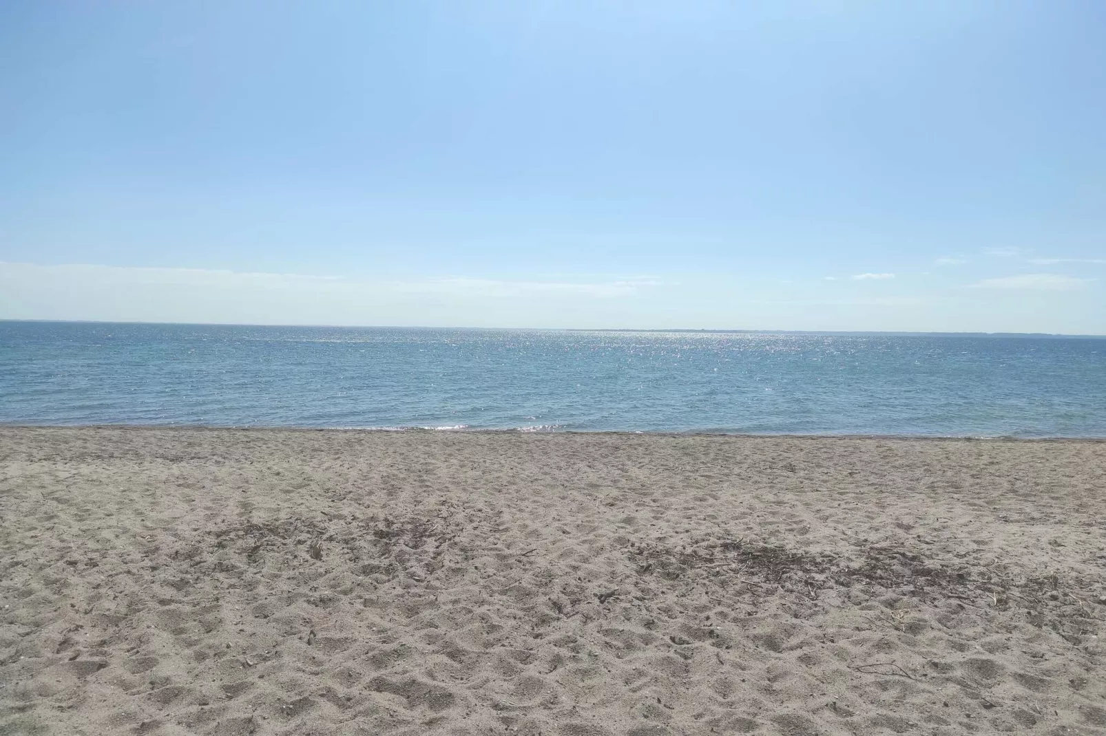 Licht familiehuis bij Kelstrup Strand