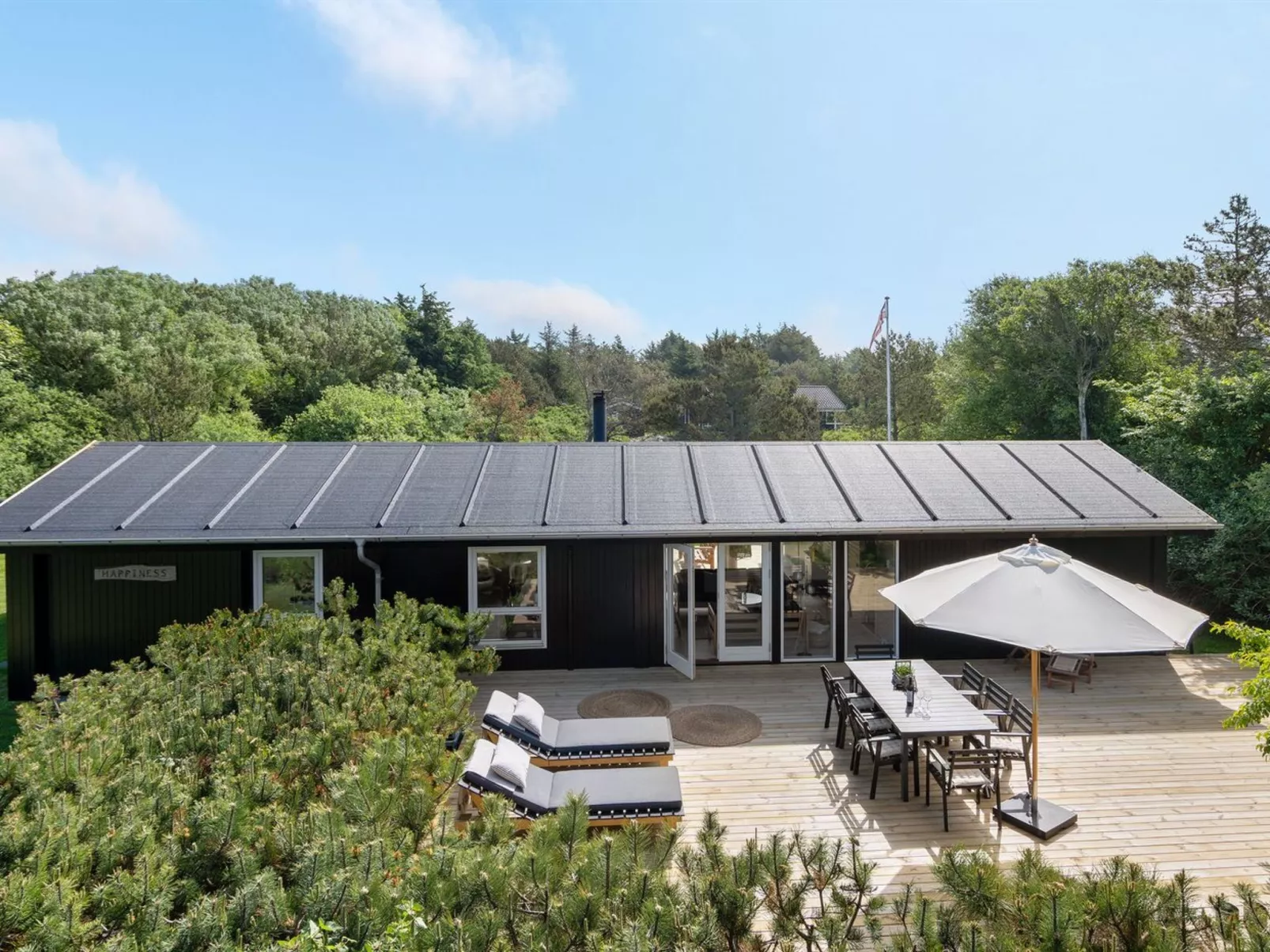 "Skogh" - 600m from the sea