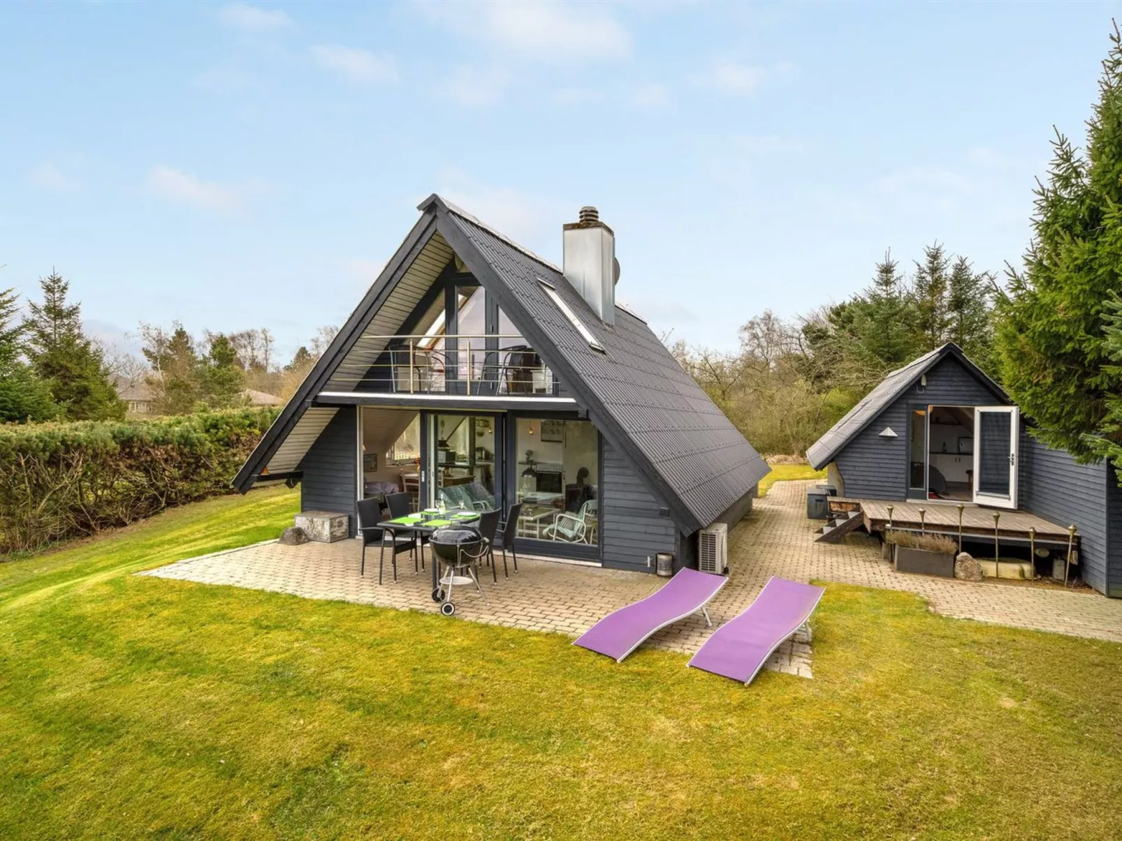 "Brunhild" - 300m to the fjord