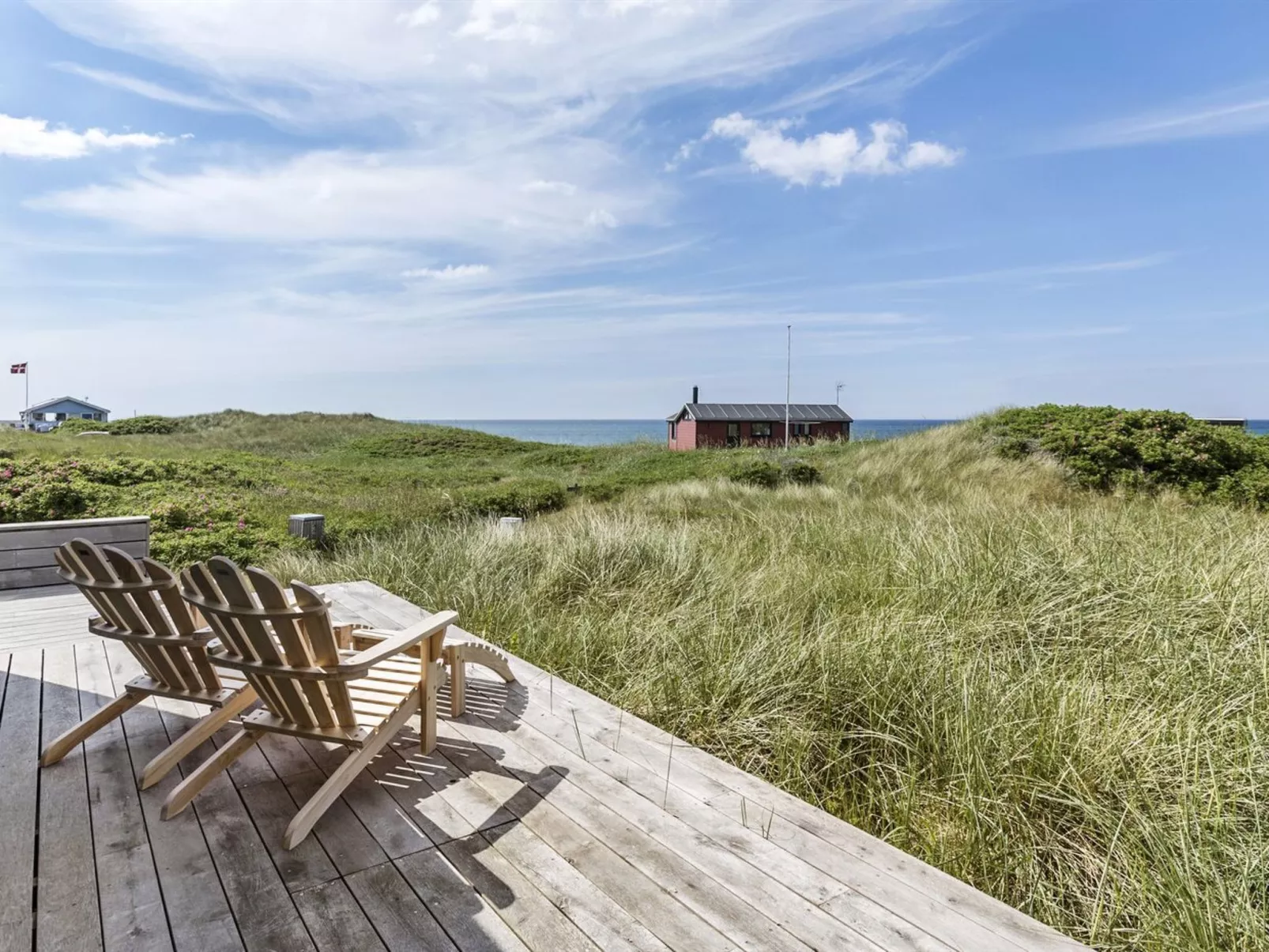 "Aaltje" - 65m from the sea