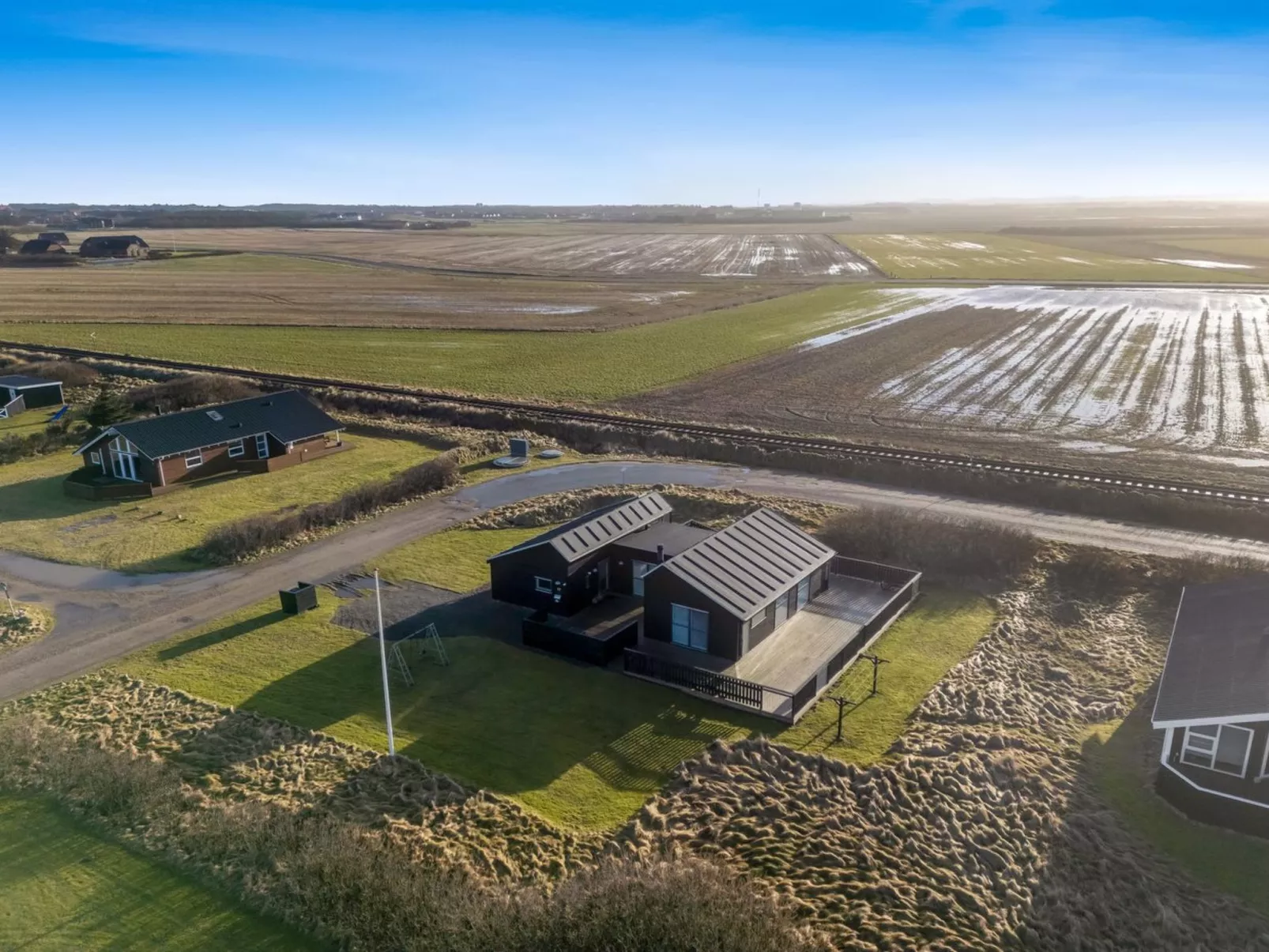 "Damaskin" - 300m from the sea