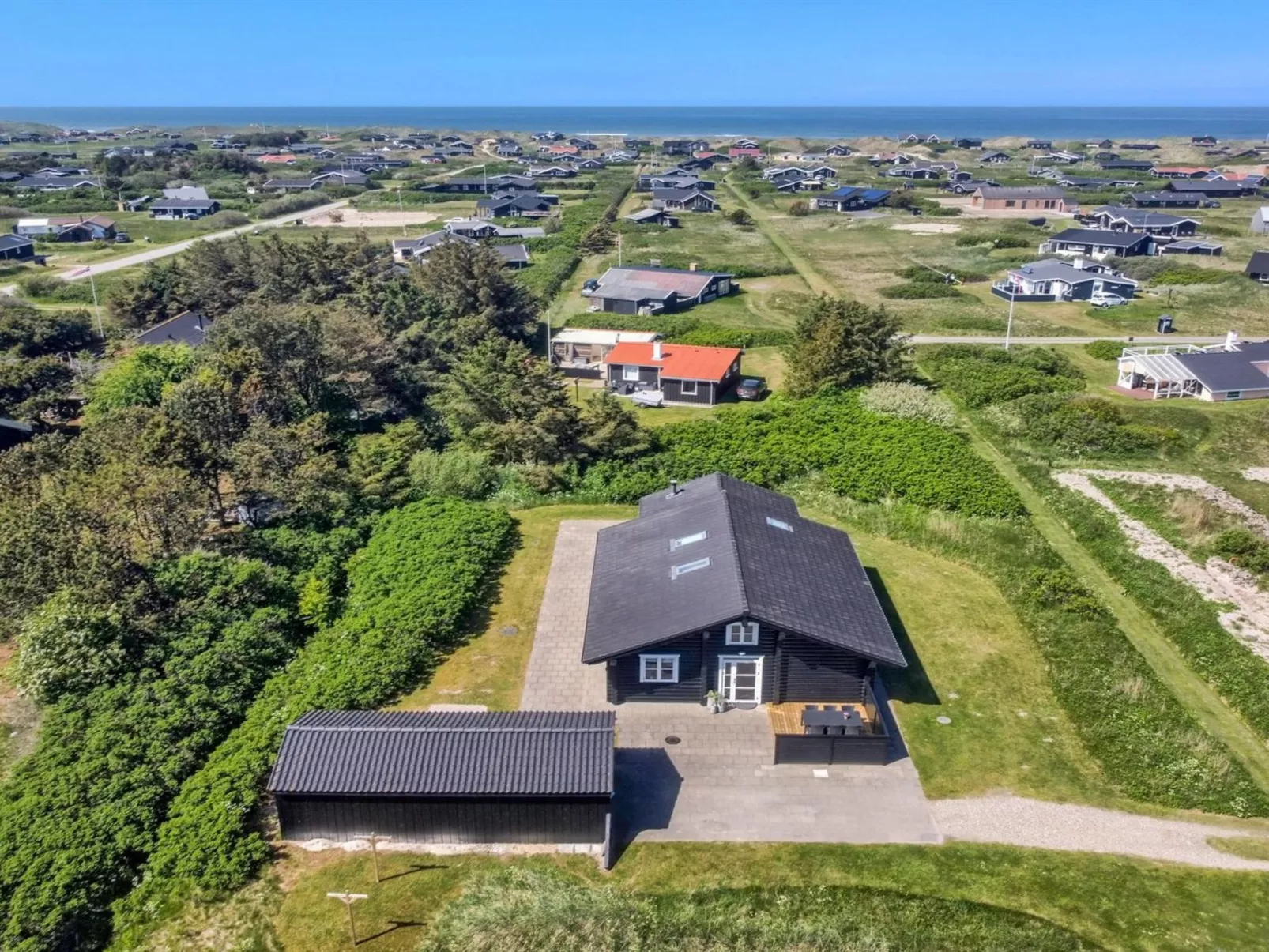 "Salmund" - 600m from the sea