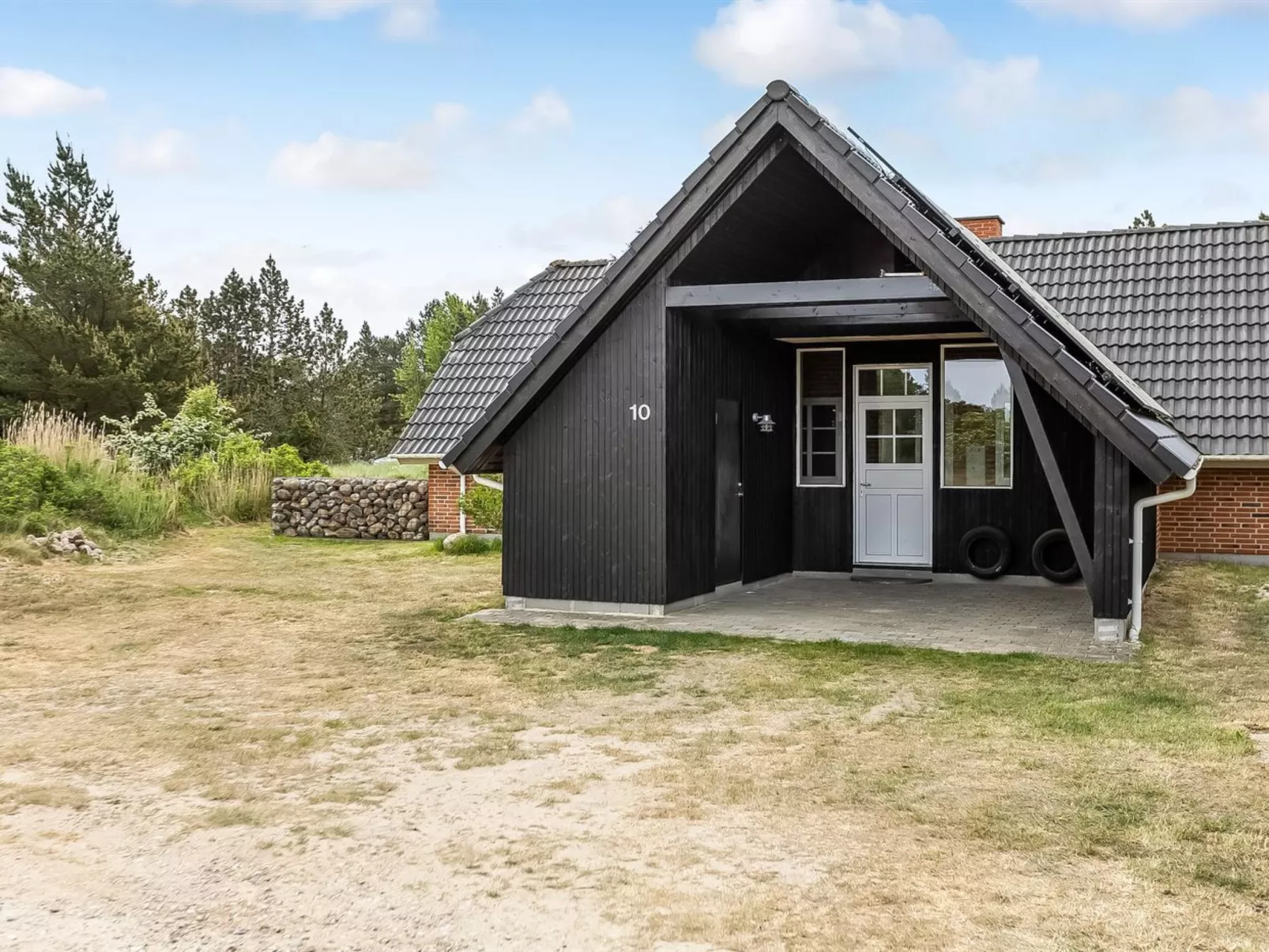 "Thythkil" - 3km from the sea