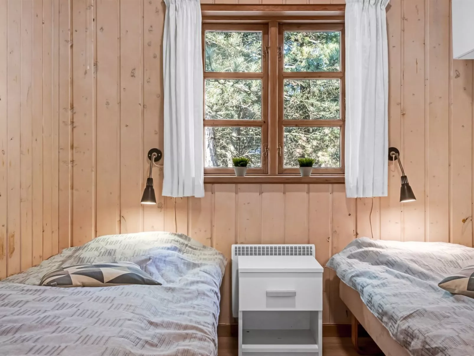 "Heralda" - 3.3km from the sea