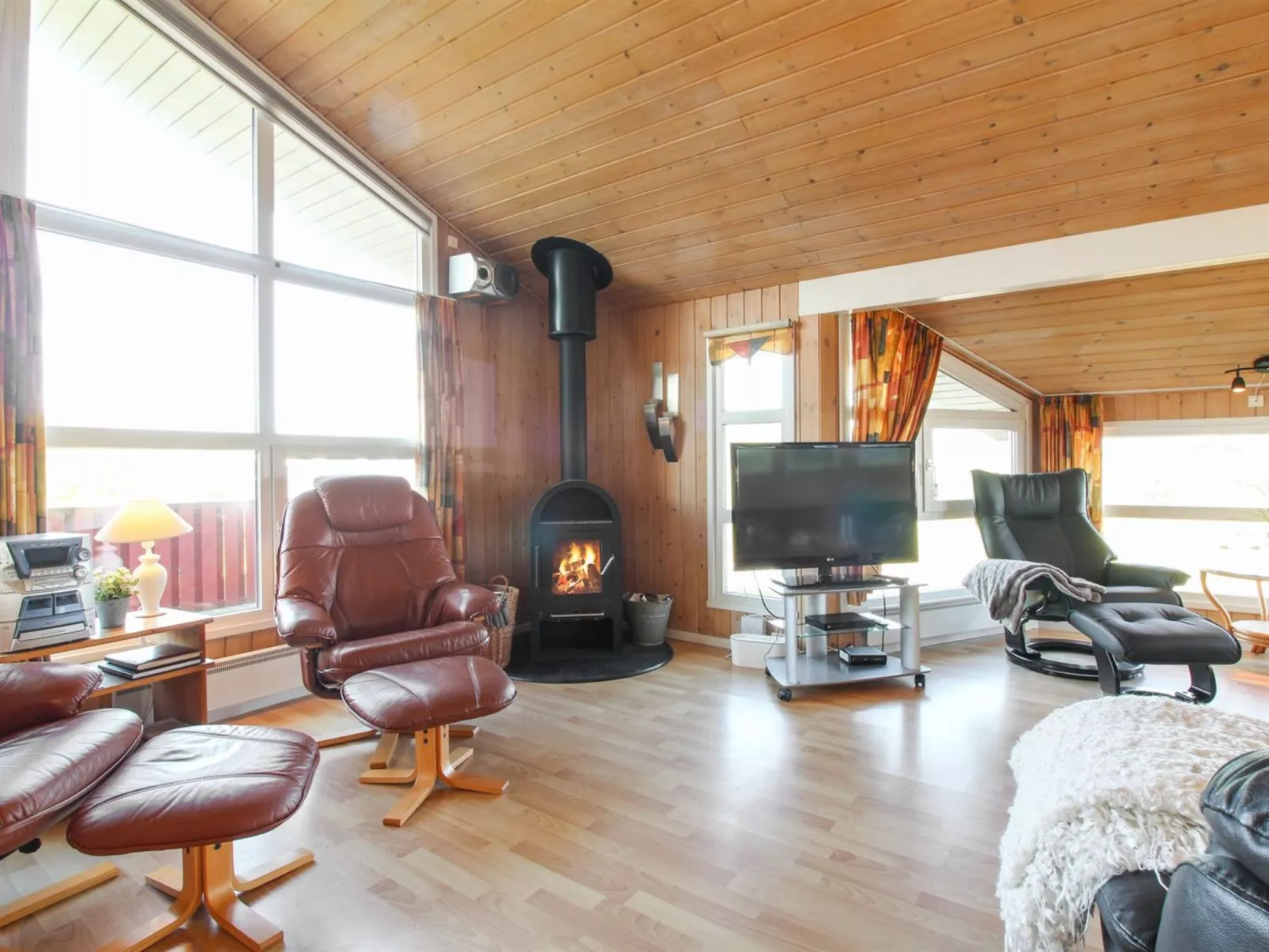 "Diderik" - 300m from the sea