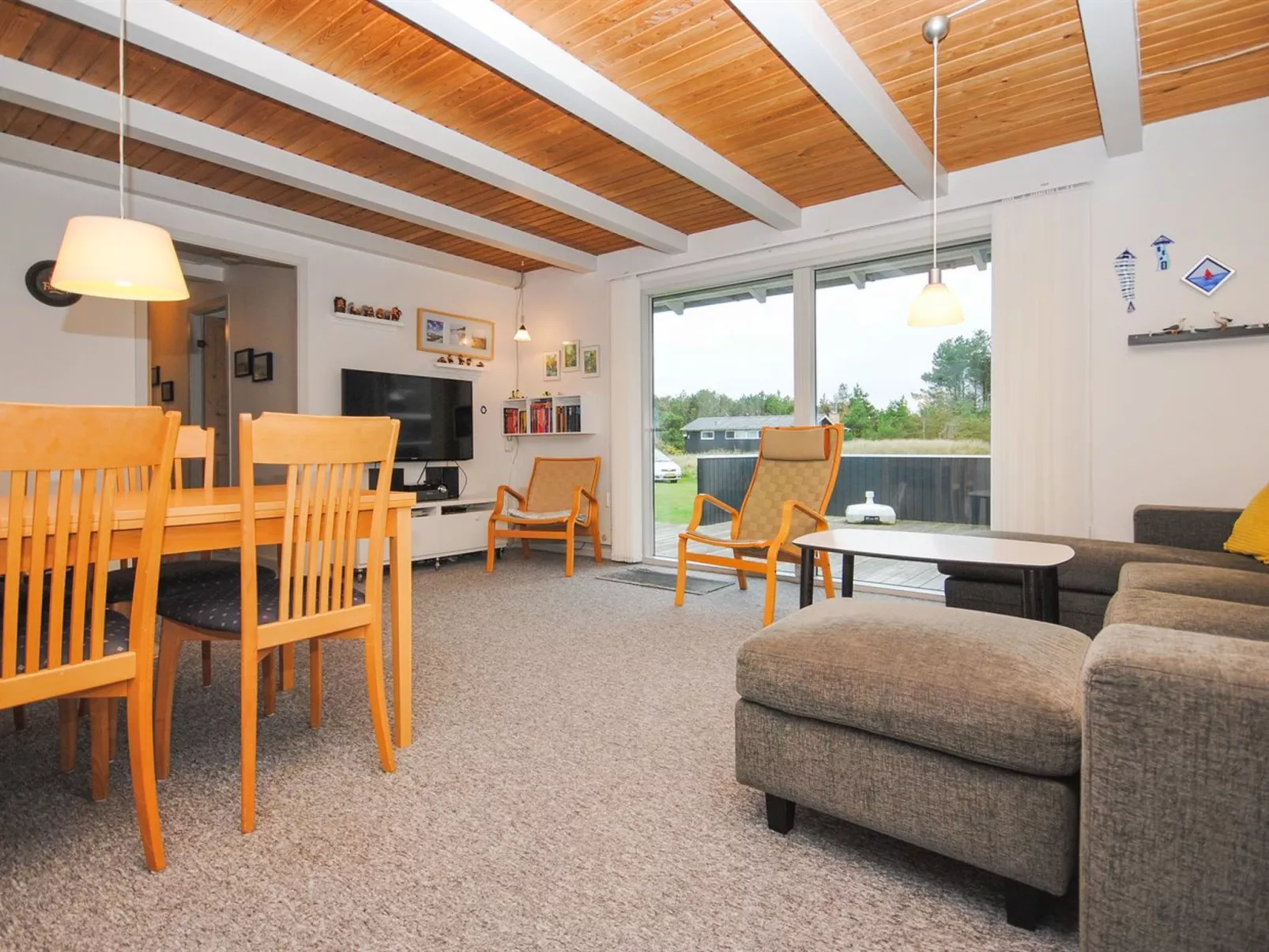 "Amber" - 500m from the sea