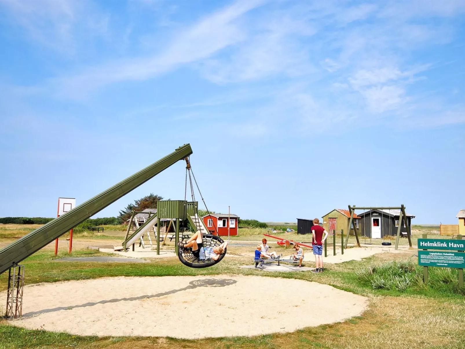 "Amelia" - 250m to the fjord