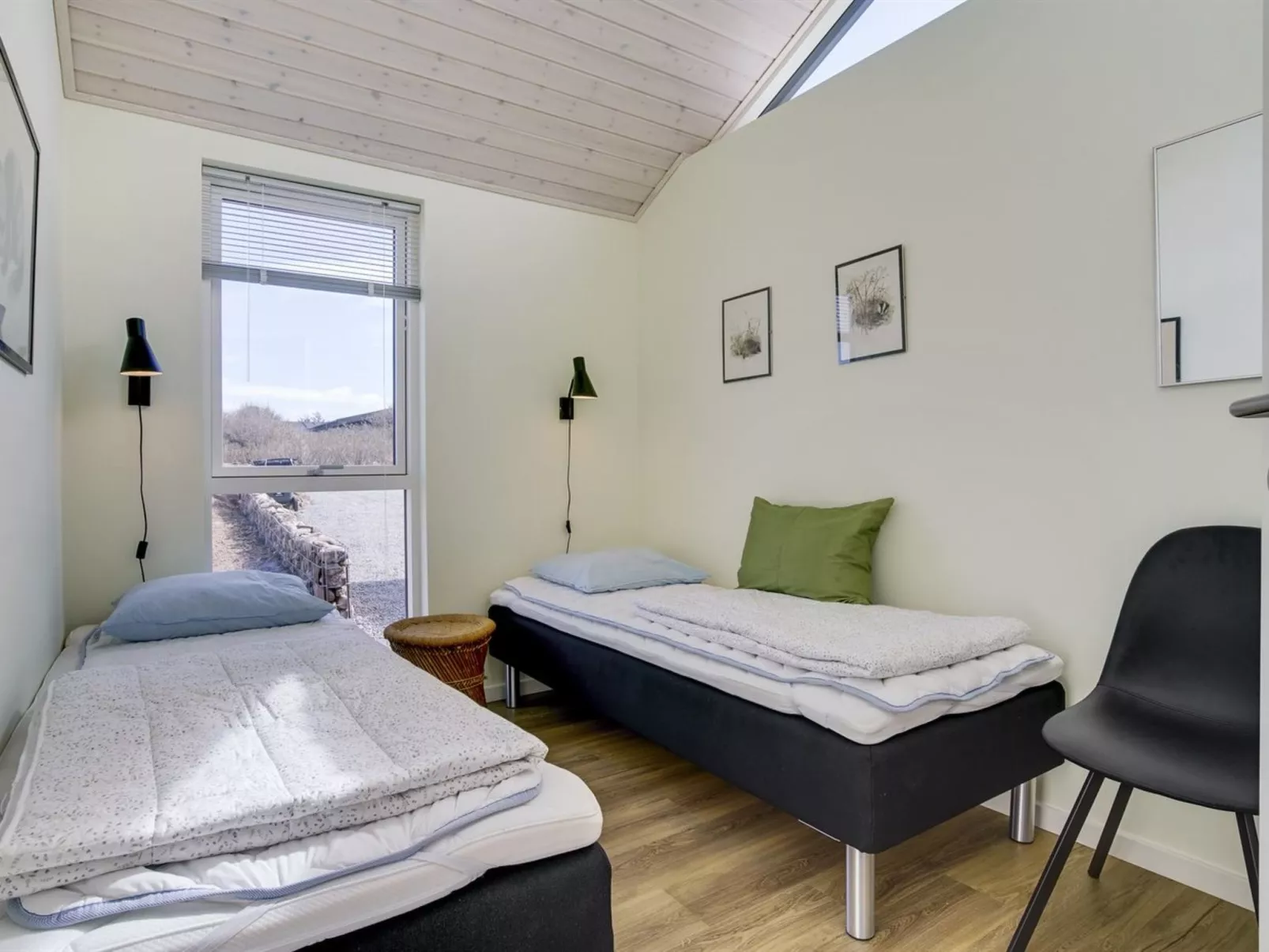 "Luci" - 500m from the sea