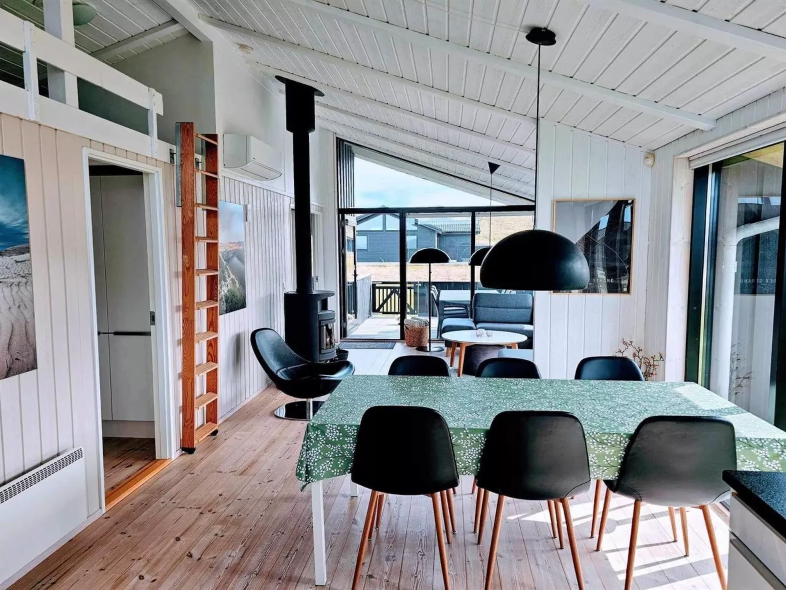 "Auvo" - 600m from the sea