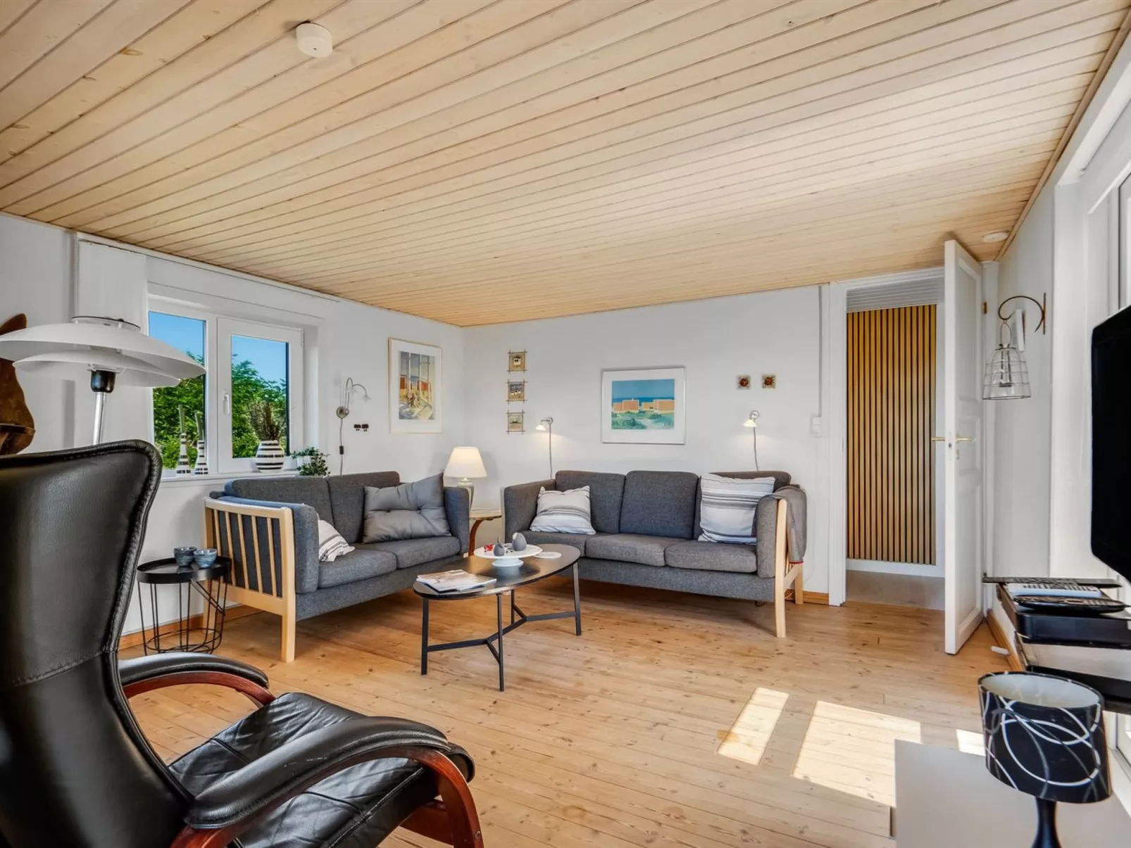 "Telse" - 375m from the sea