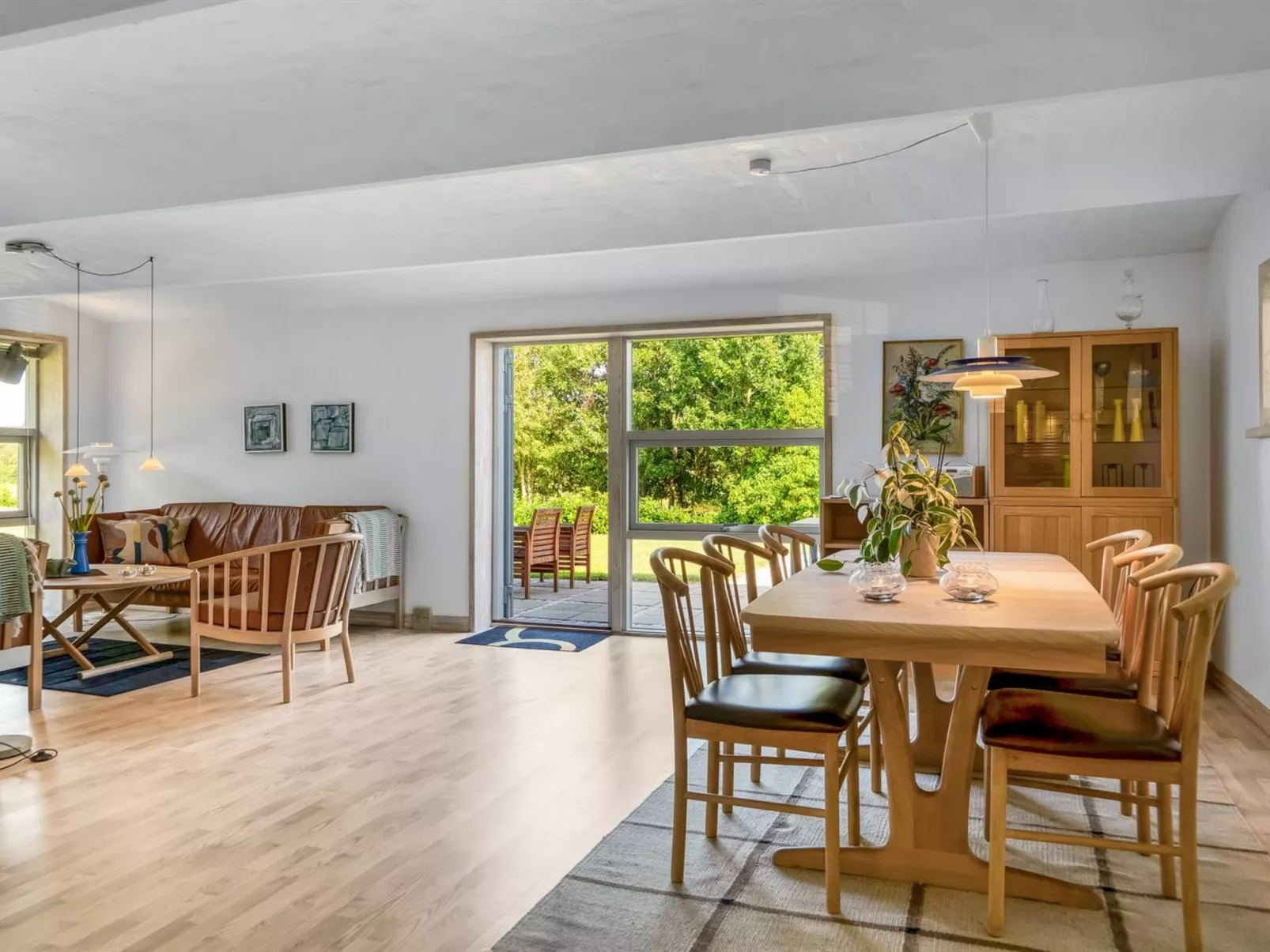 "Rebecca" - 1.5km from the sea