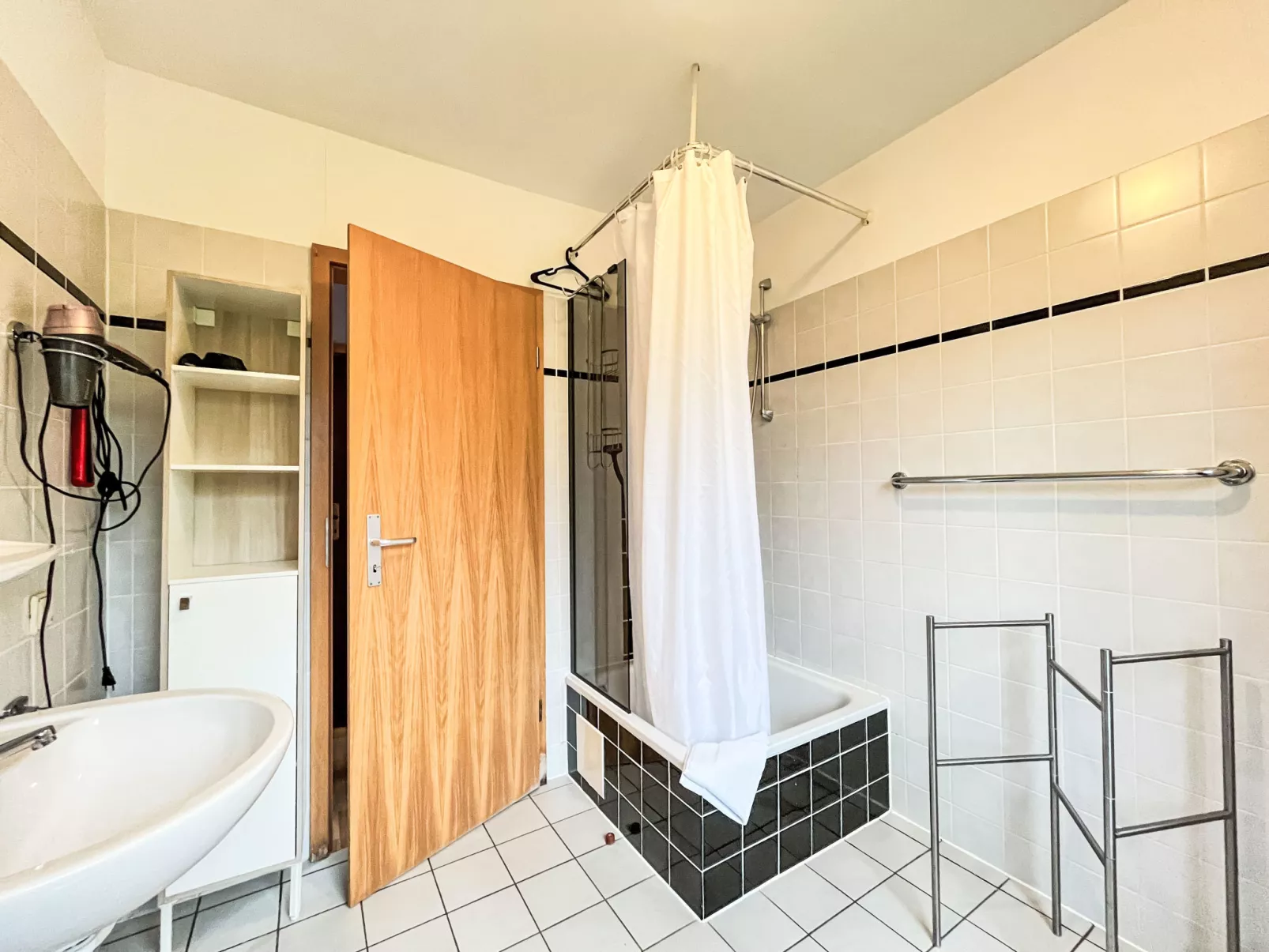 Am Sternberg 230-Binnen