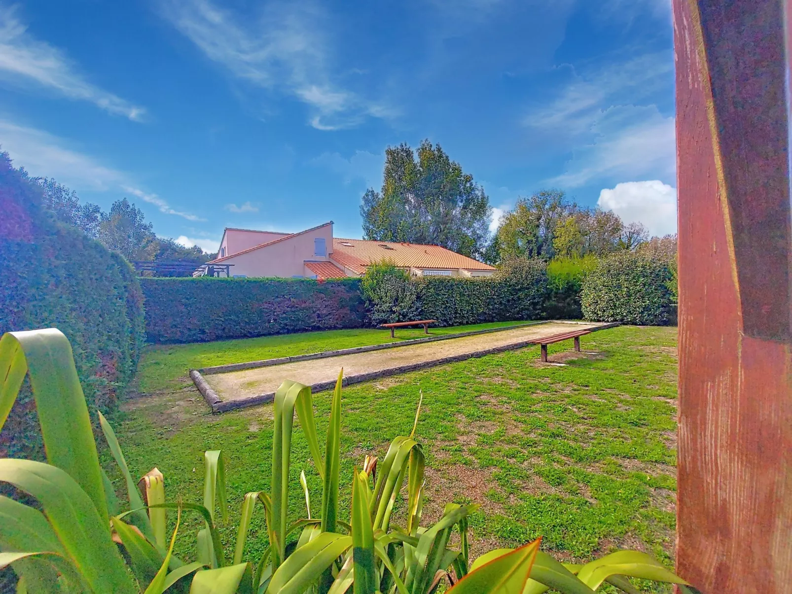 Les Charmilles-Buiten