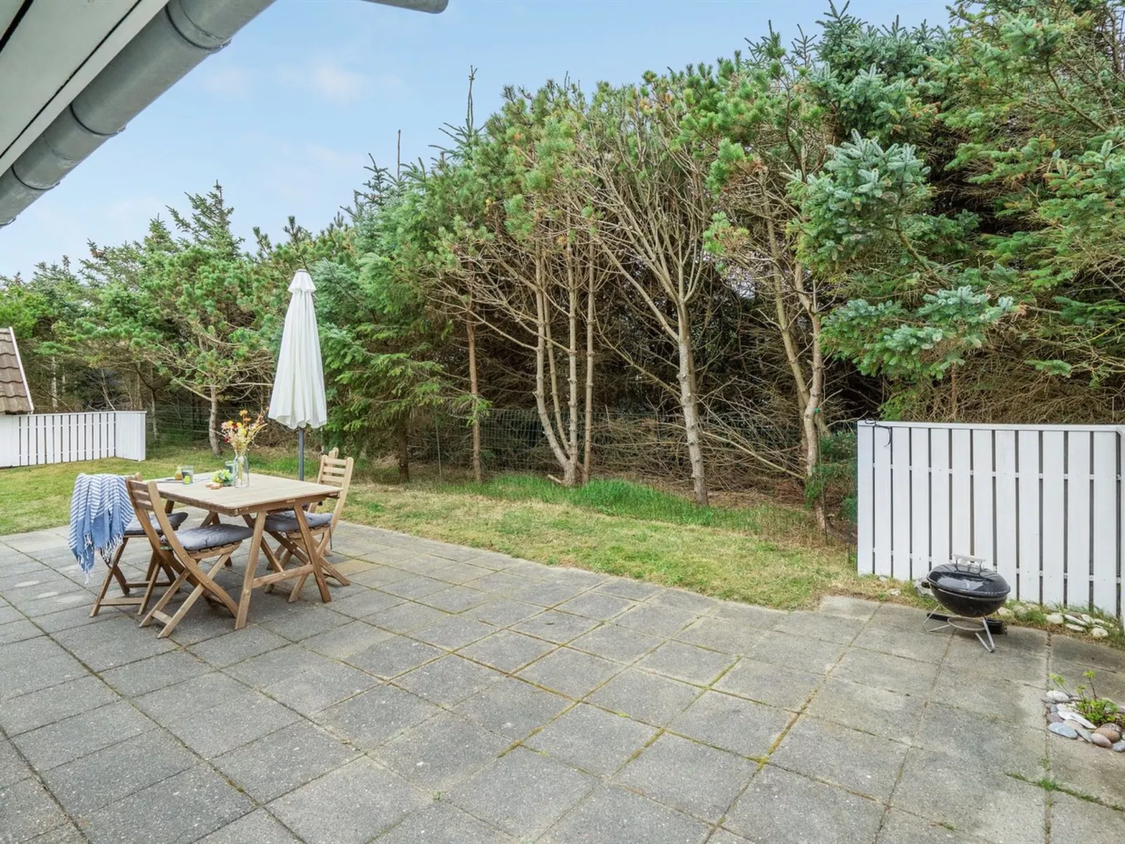 "Meindor" - 350m from the sea-Buiten