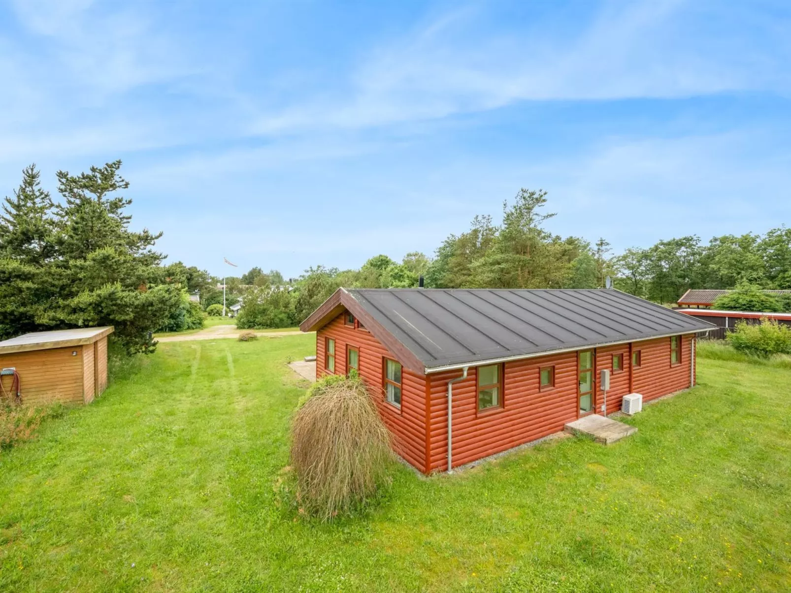 "Silvia" - 300m to the fjord-Buiten