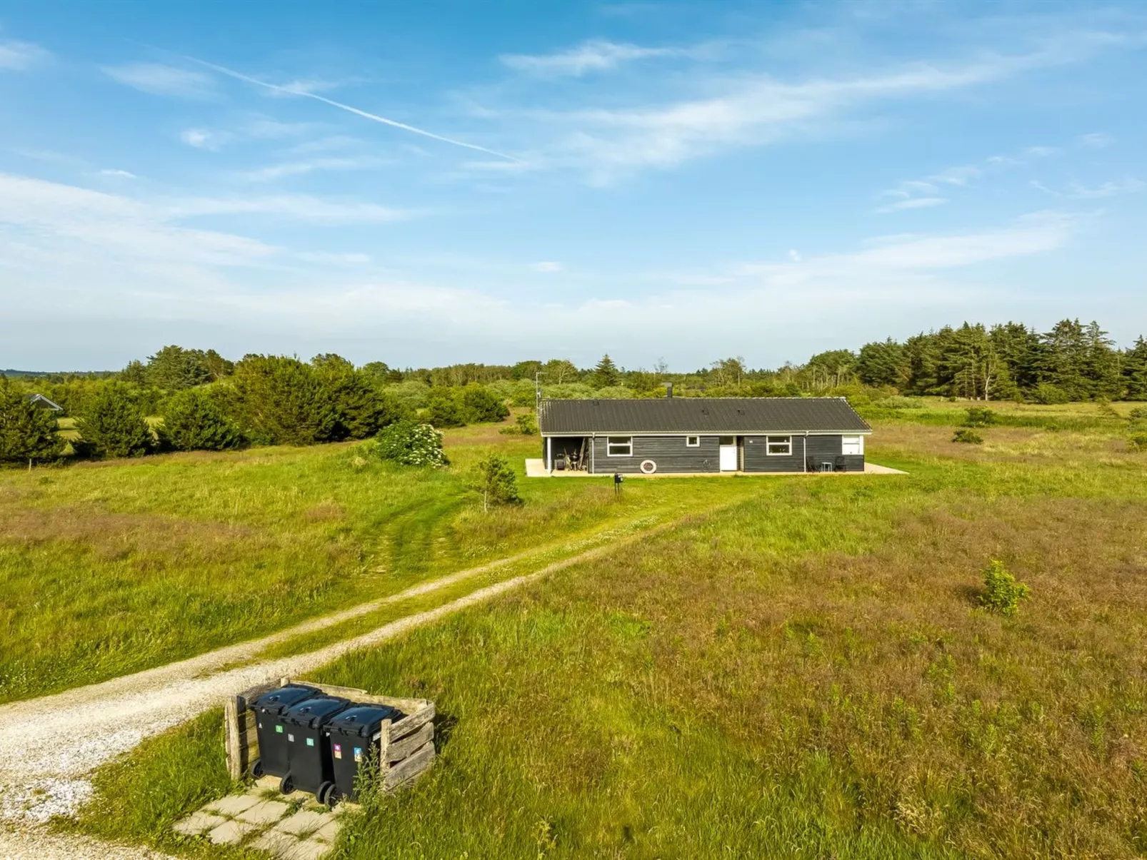 "Sulki" - 3.5km from the sea