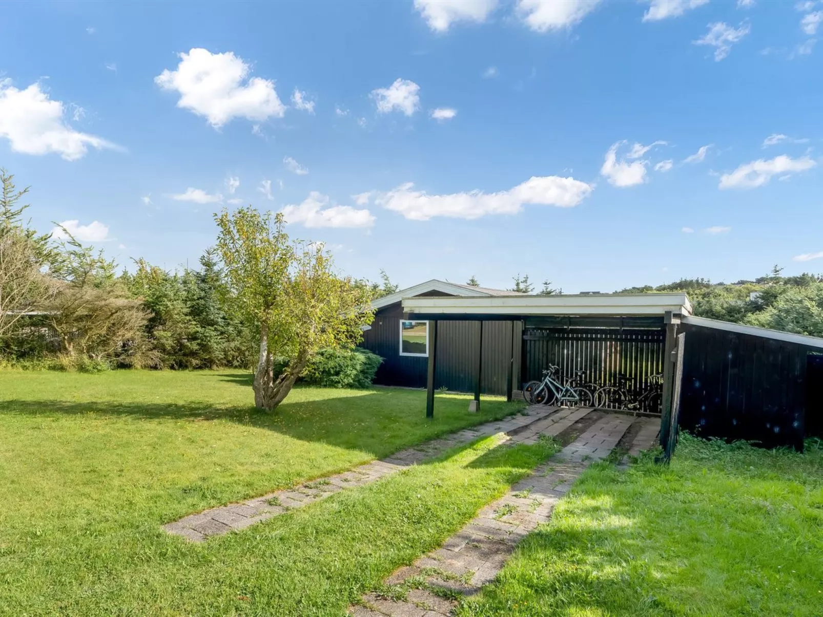 "Matilde" - 400m to the fjord