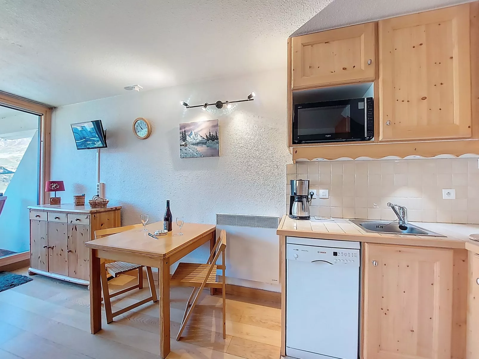 Brelin Evons 401-Binnen