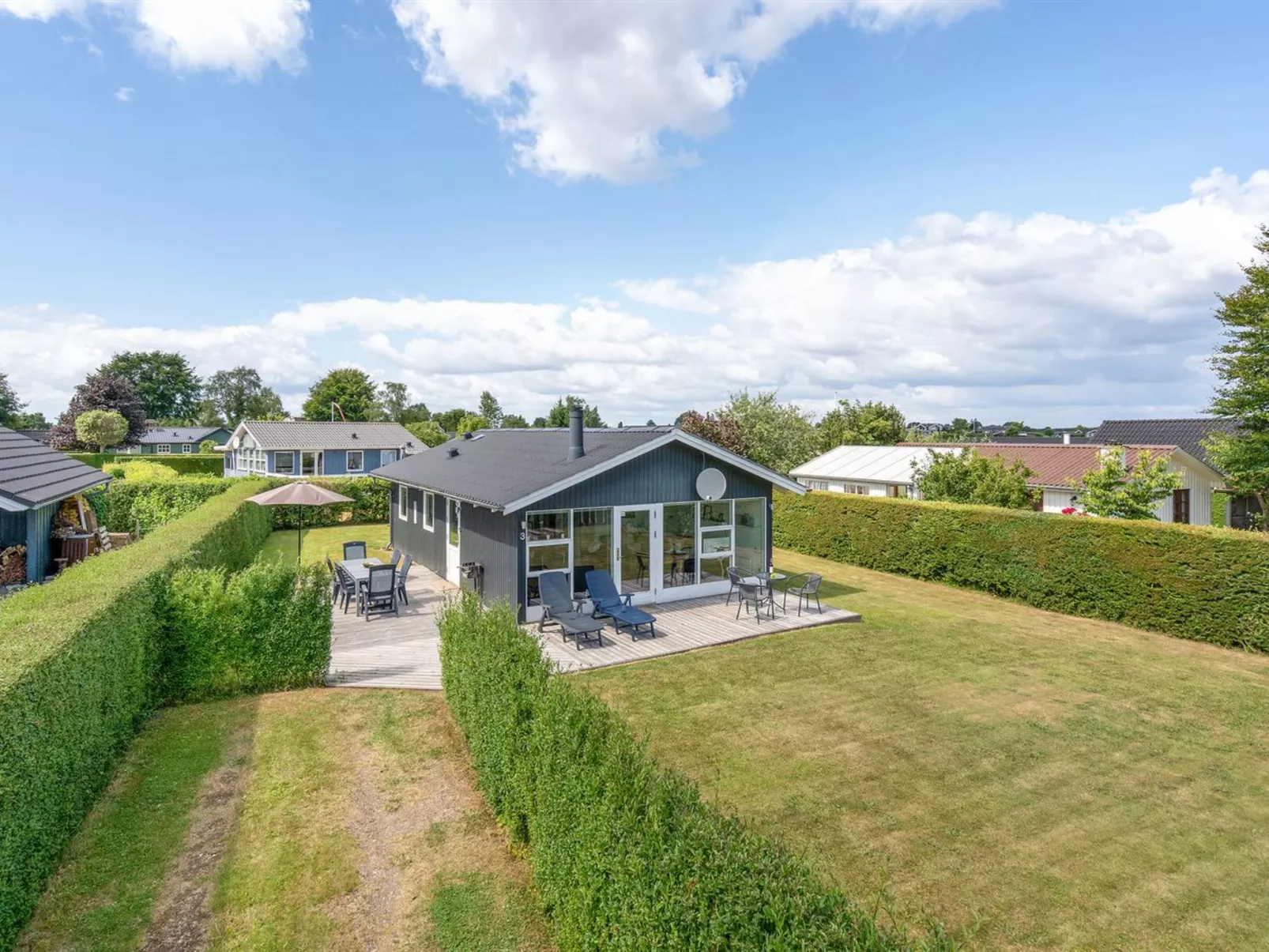 "Blesse" - 250m from the sea