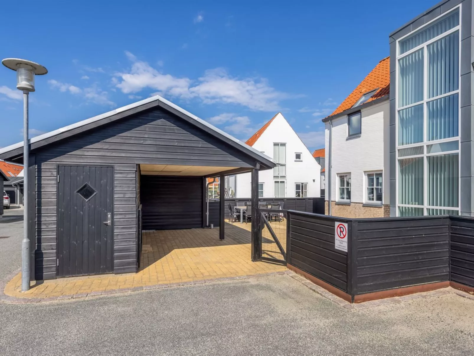 "Hilma" - 600m from the sea