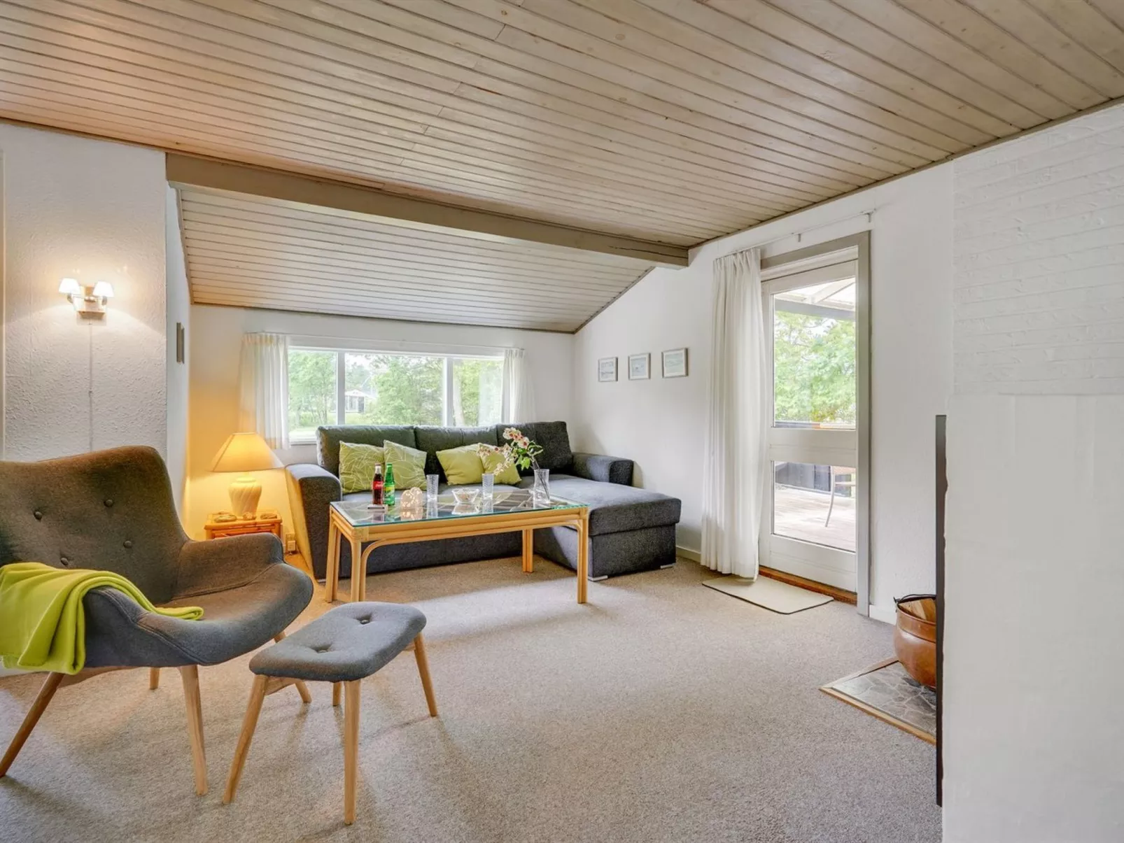 "Erikgine" - 170m from the sea