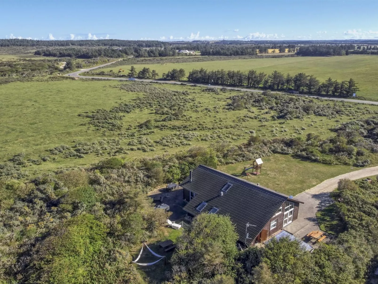 "Lothen" - 500m from the sea-Buiten