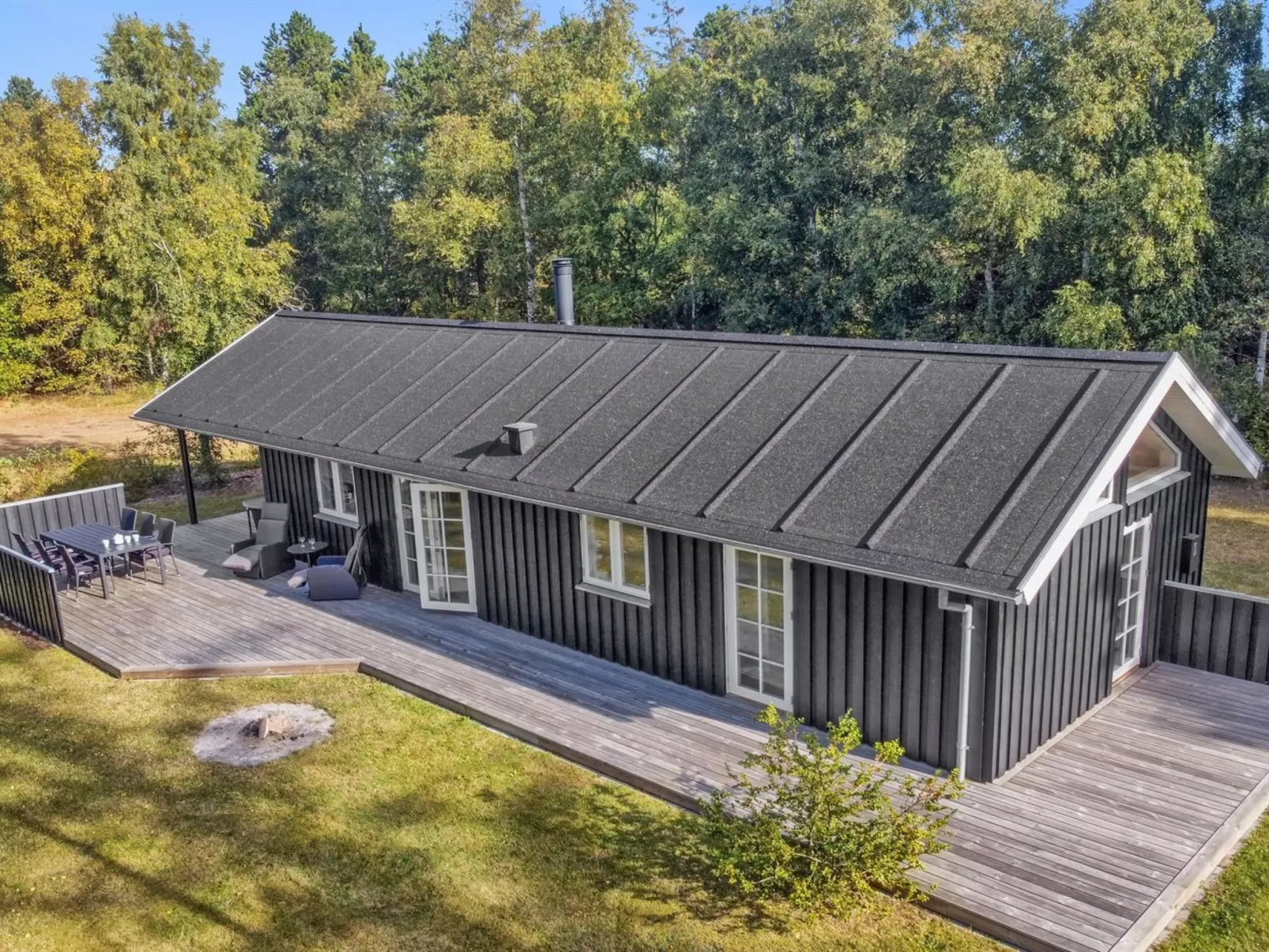 "Santtu" - 600m from the sea