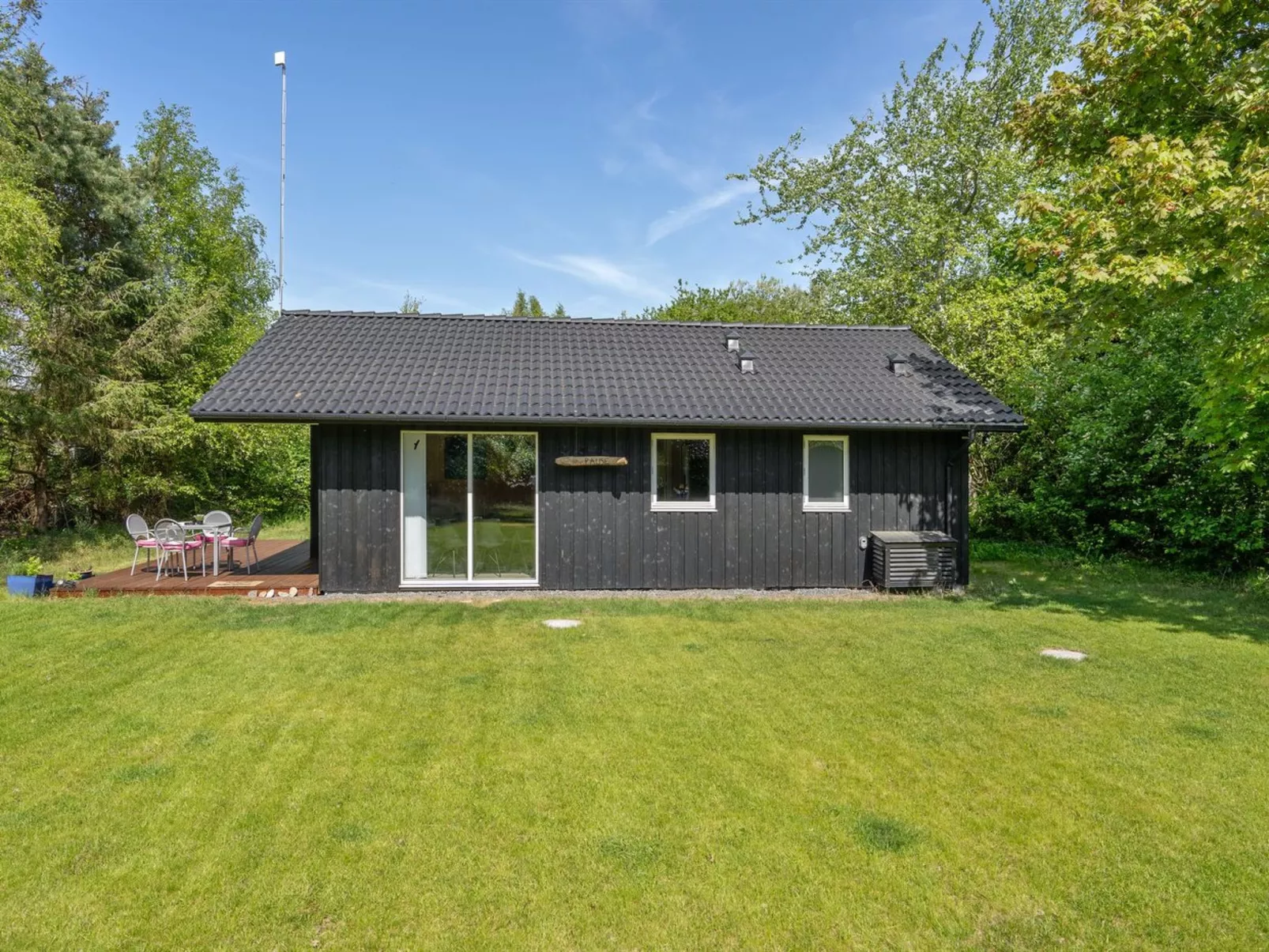 "Tancred" - 200m from the sea