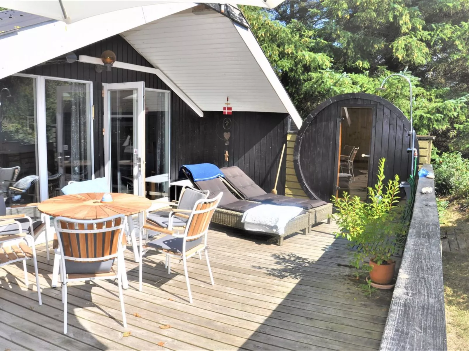 "Estelle" - 575m to the fjord