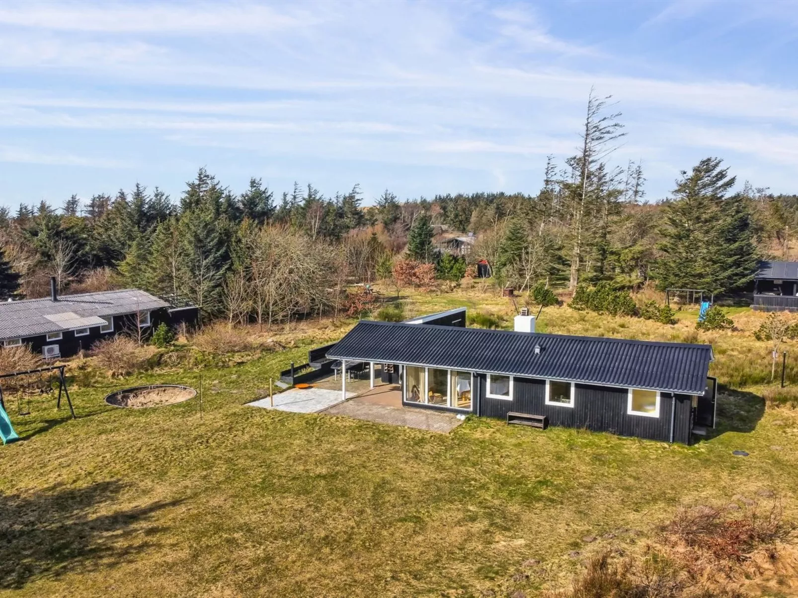 "Nestori" - 950m from the sea