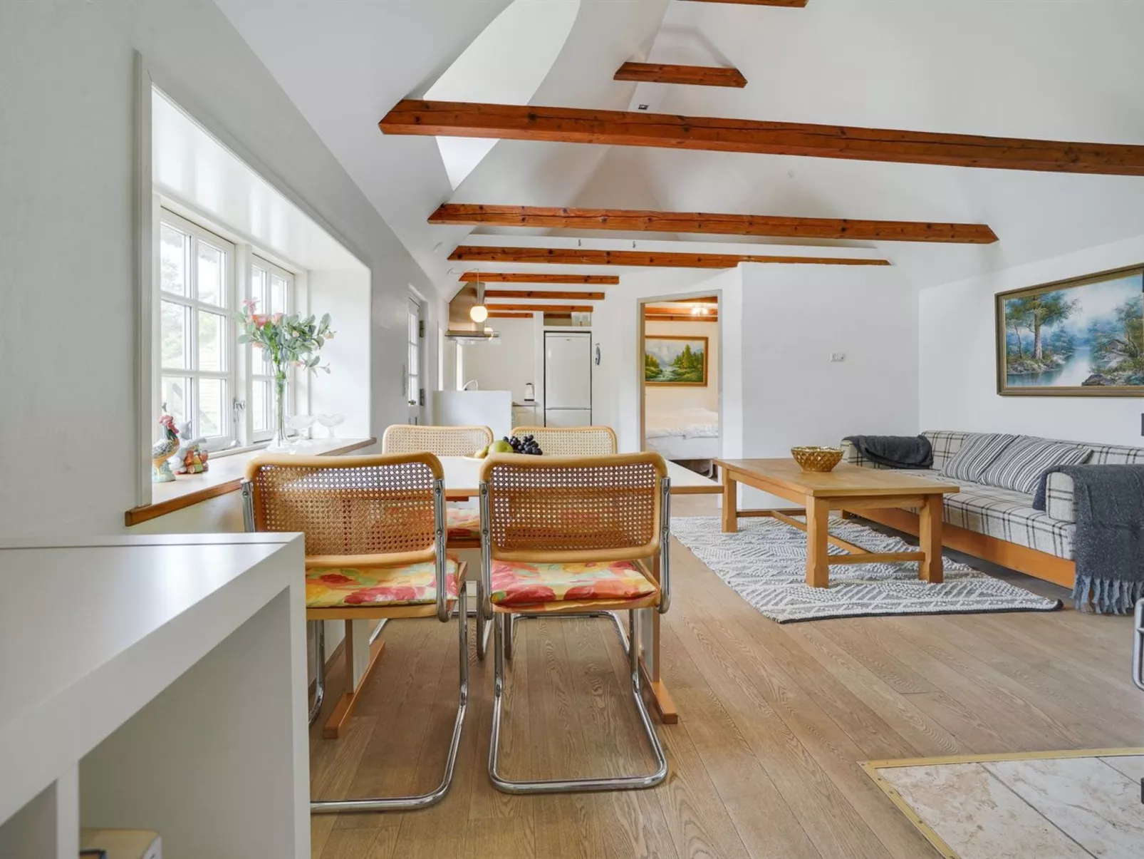 "Faik" - 650m from the sea-Binnen