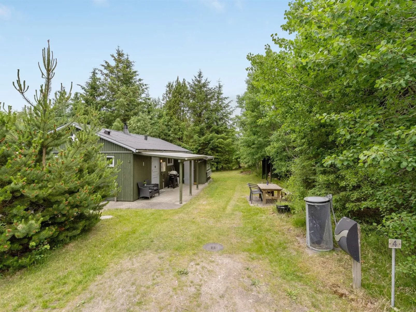 "Ane" - 1.7km from the sea