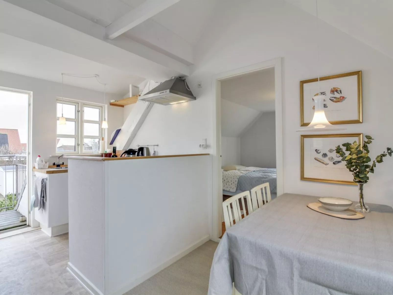 "Evangelina" - 350m from the sea